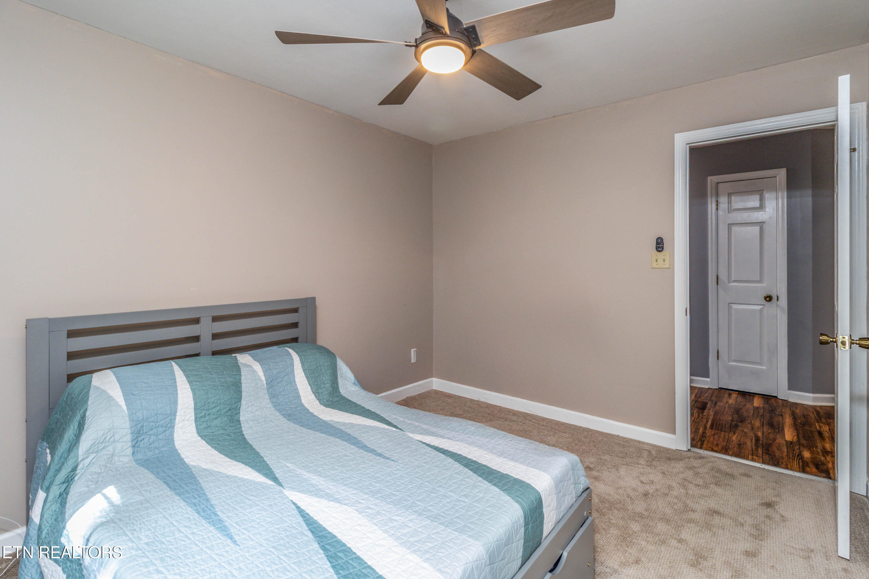 10468 Laura Lee Lane Knoxville TN 37922
