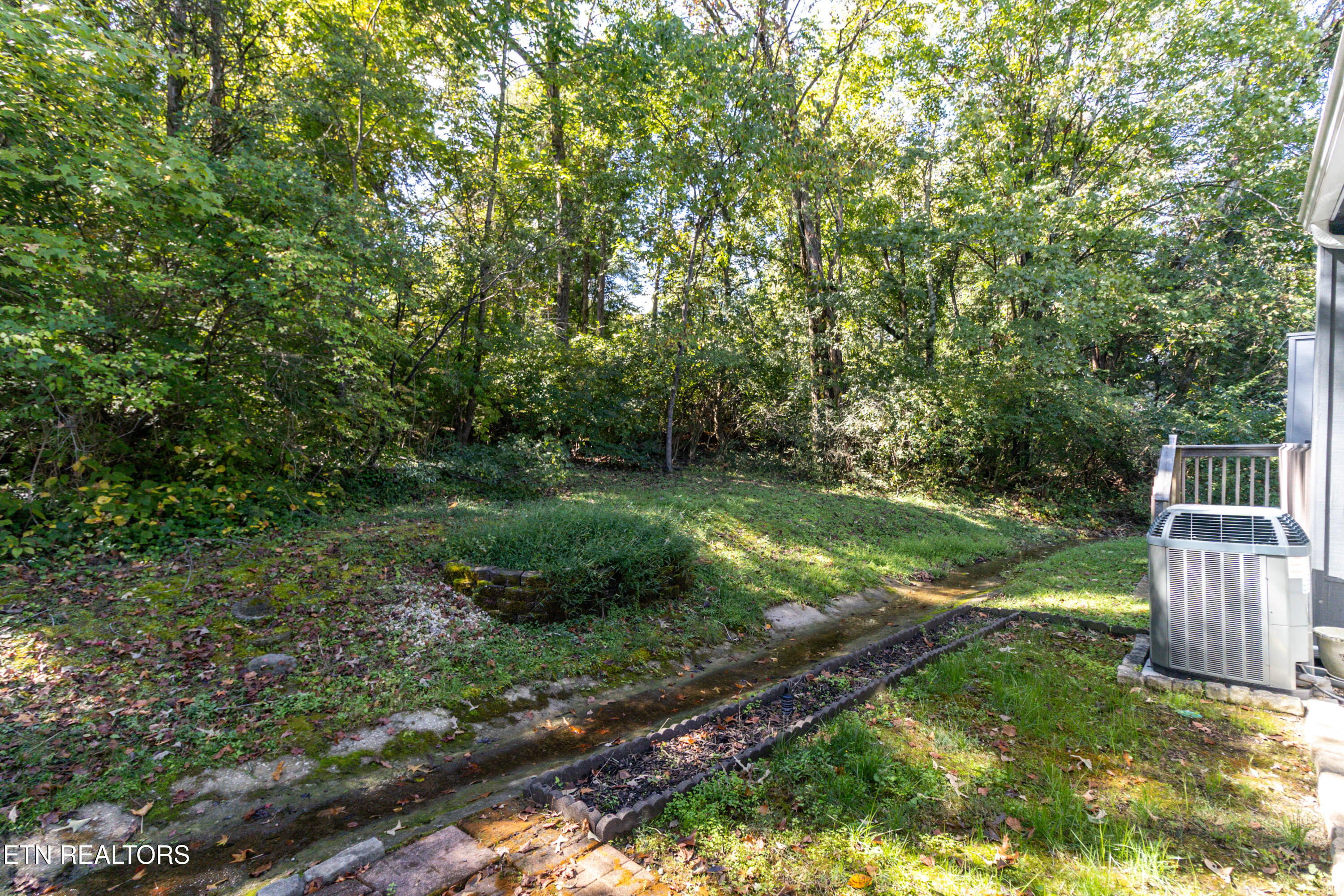 10468 Laura Lee Lane Knoxville TN 37922
