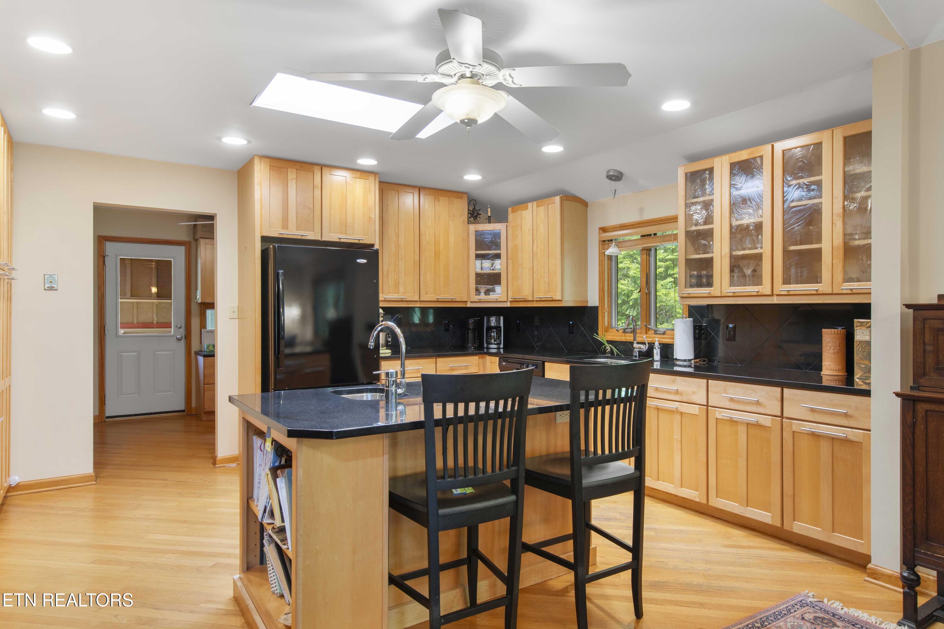 780 Old Emory Road Clinton TN 37716