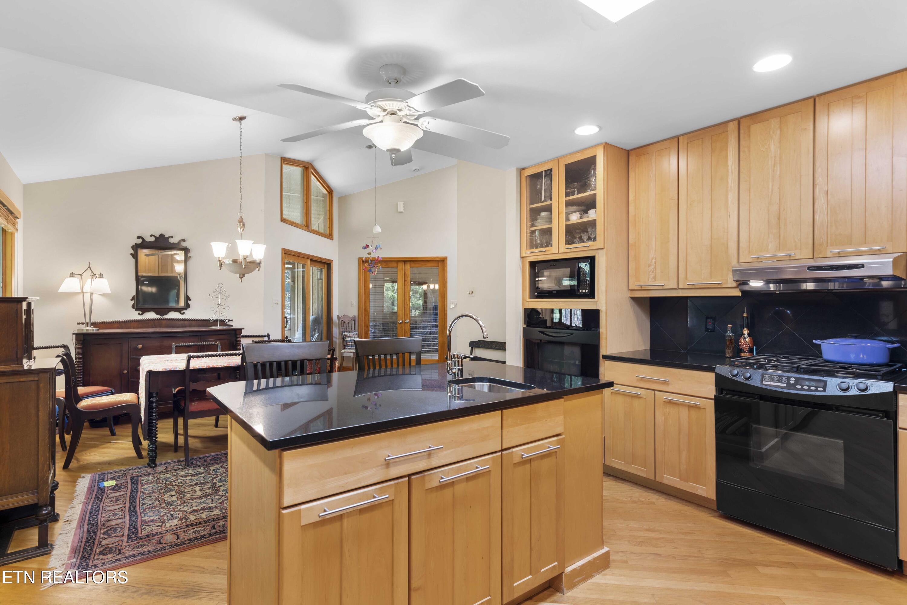 780 Old Emory Road Clinton TN 37716
