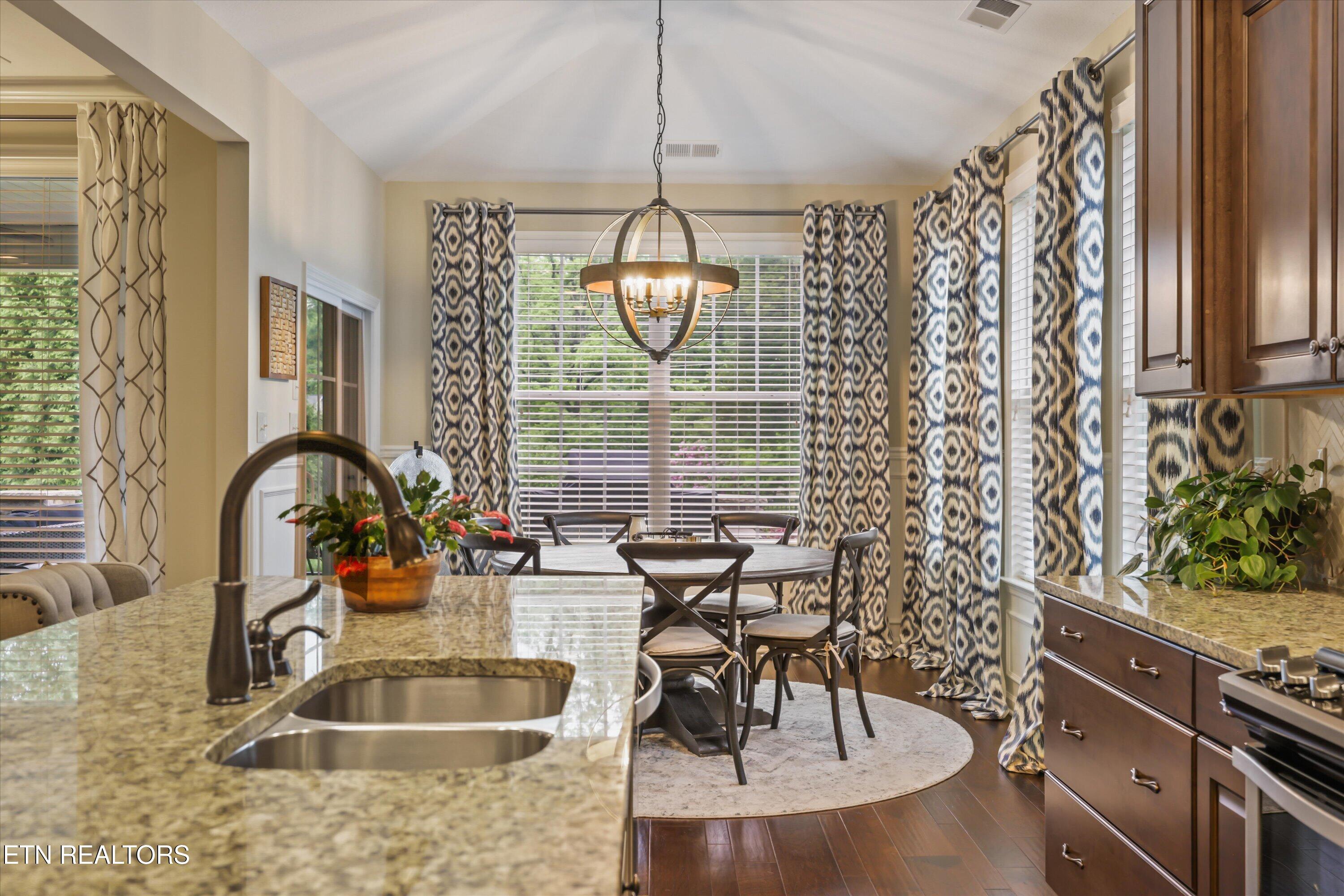 1248 Loggerhead Lane Knoxville TN 37932