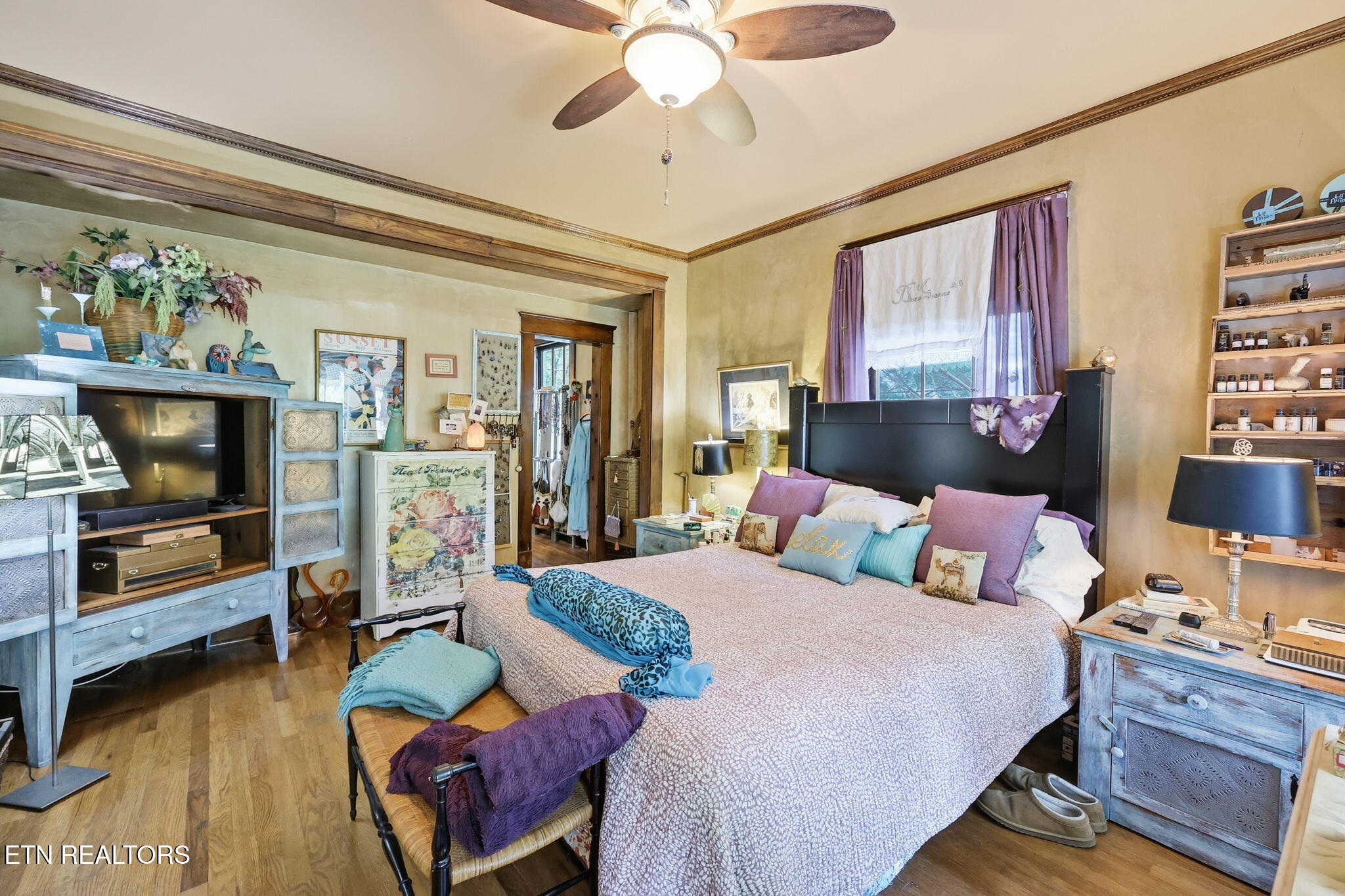 2402 Highland Drive Knoxville TN 37918