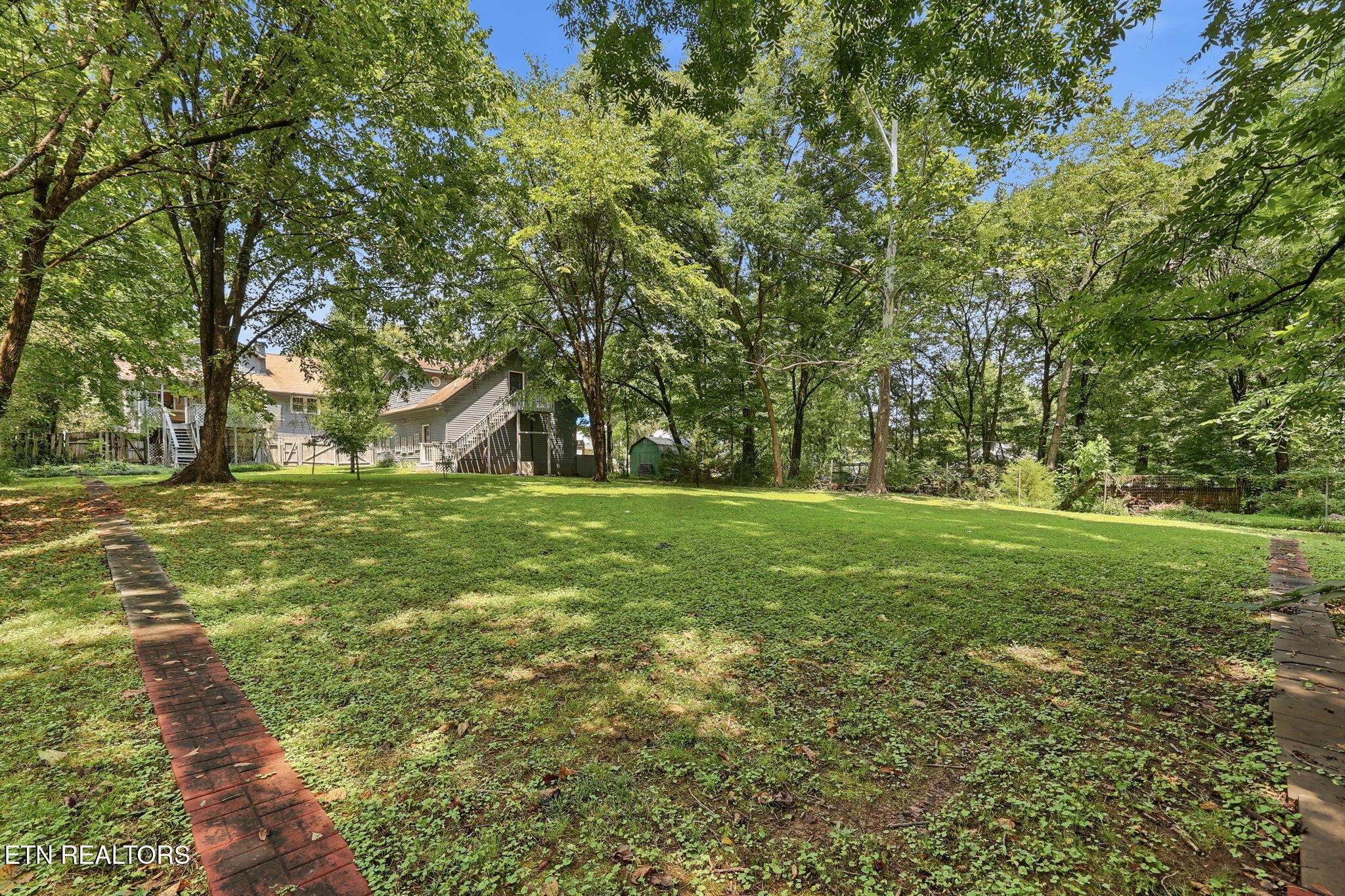 2402 Highland Drive Knoxville TN 37918