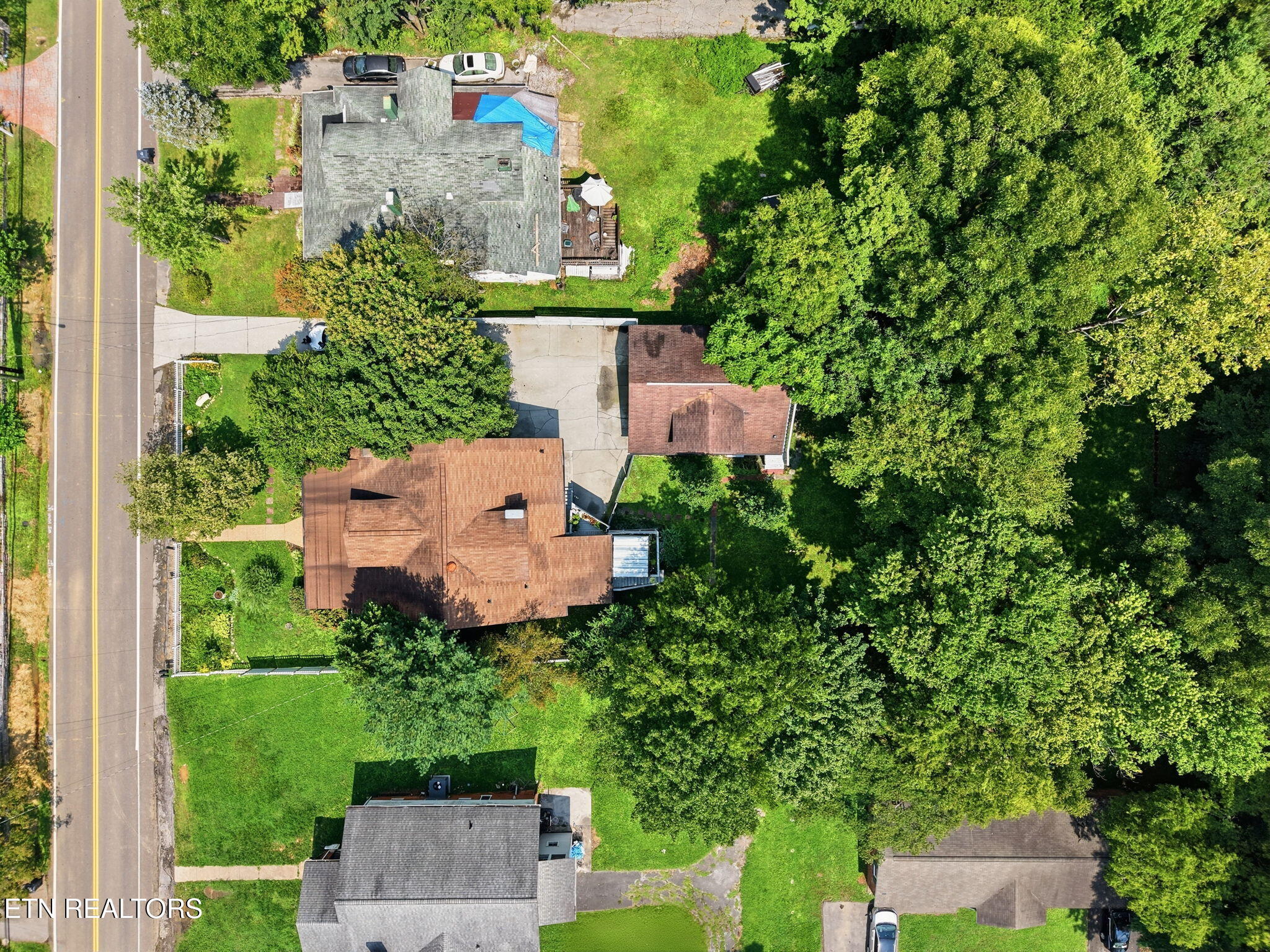 2402 Highland Drive Knoxville TN 37918