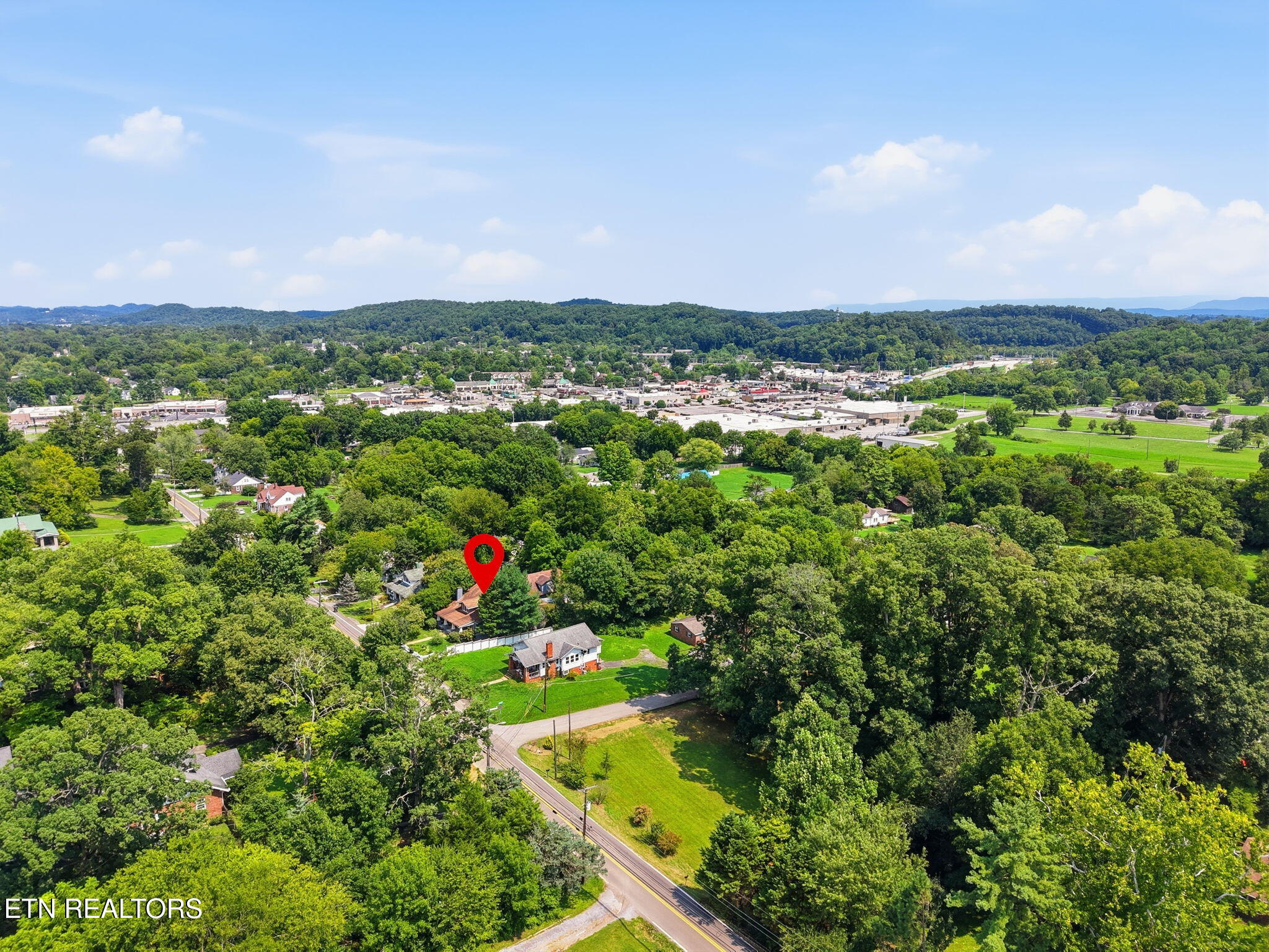 2402 Highland Drive Knoxville TN 37918