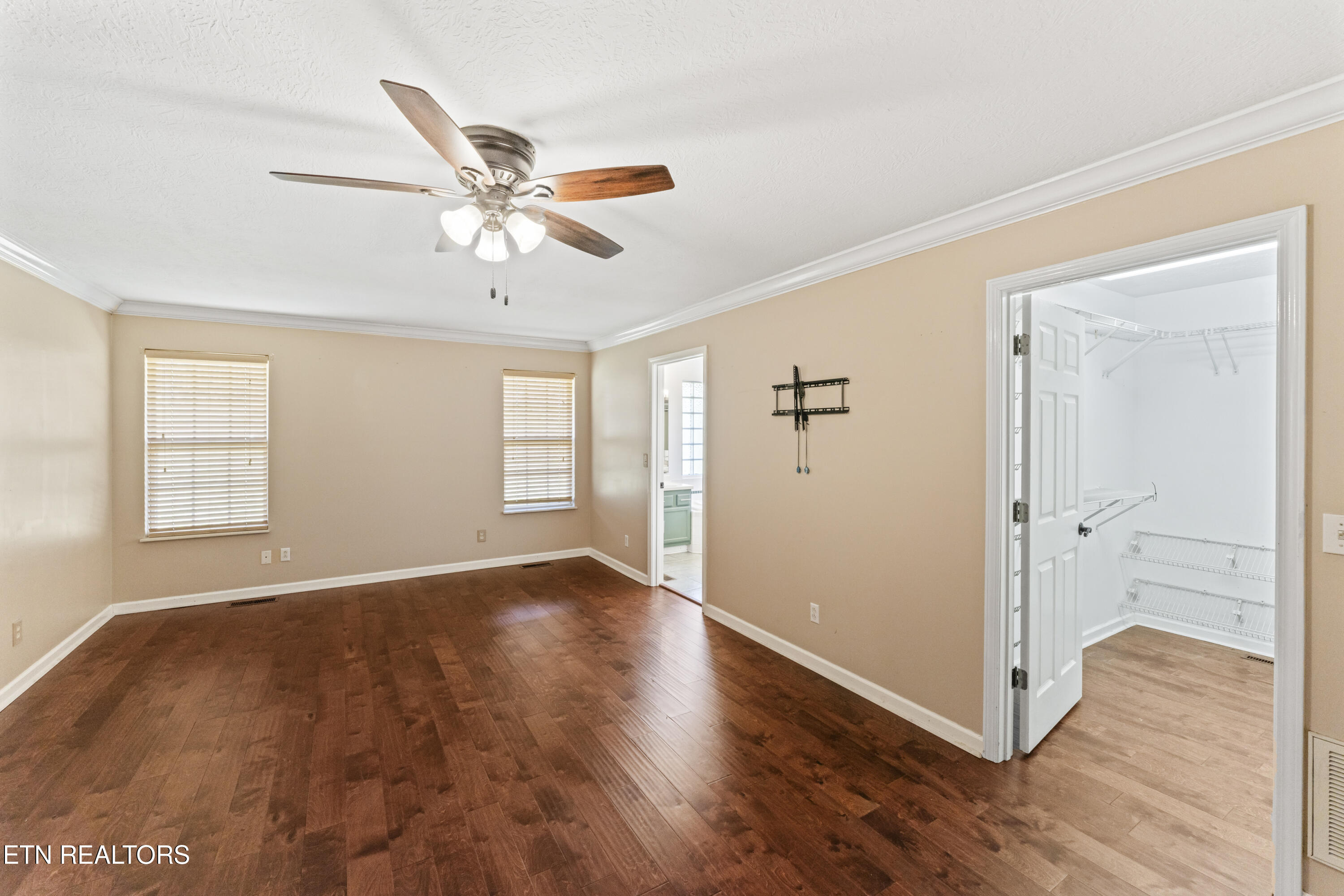 265 Bona Vista Lane Lenoir City TN 37771