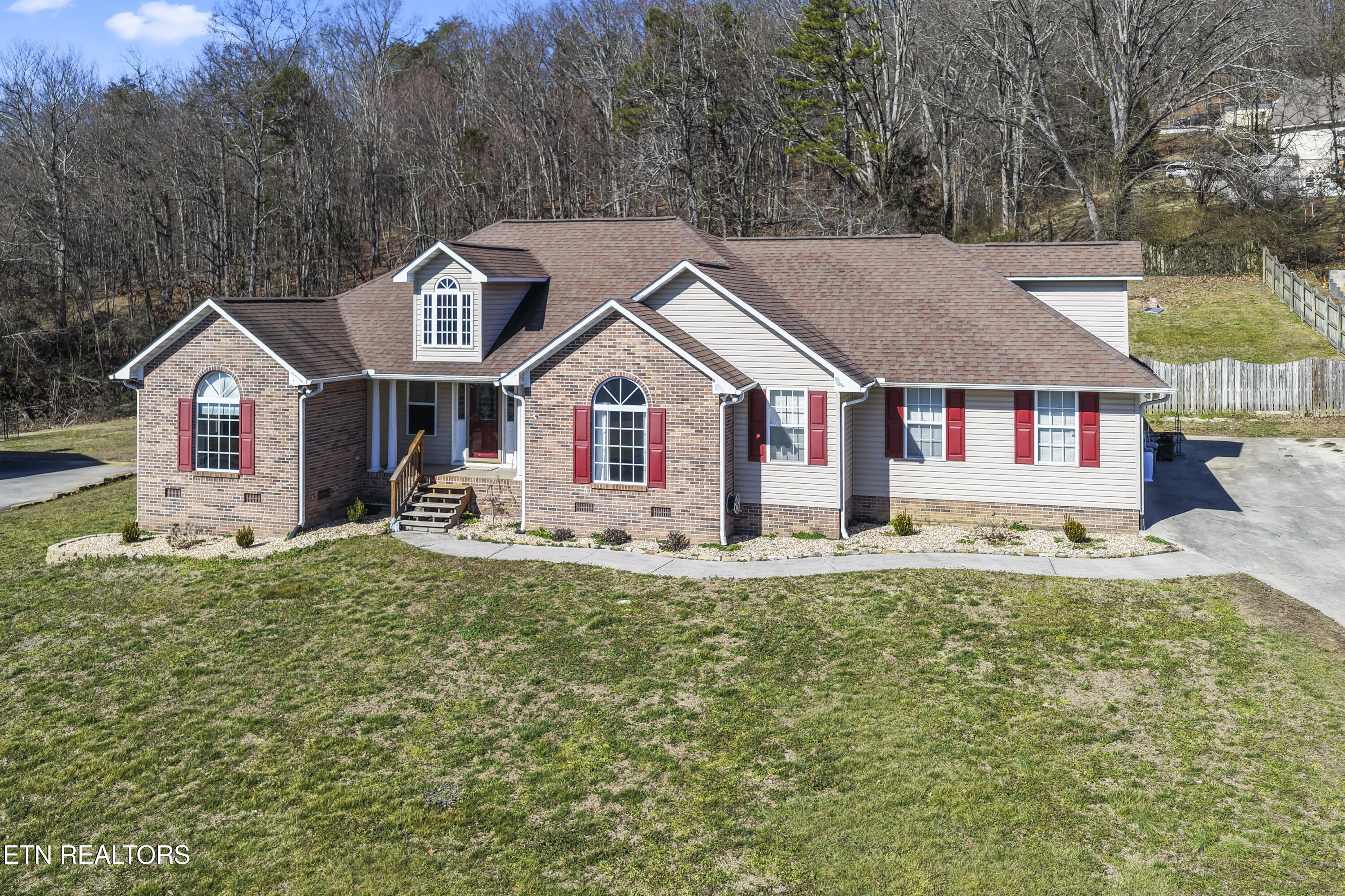 265 Bona Vista Lane Lenoir City TN 37771