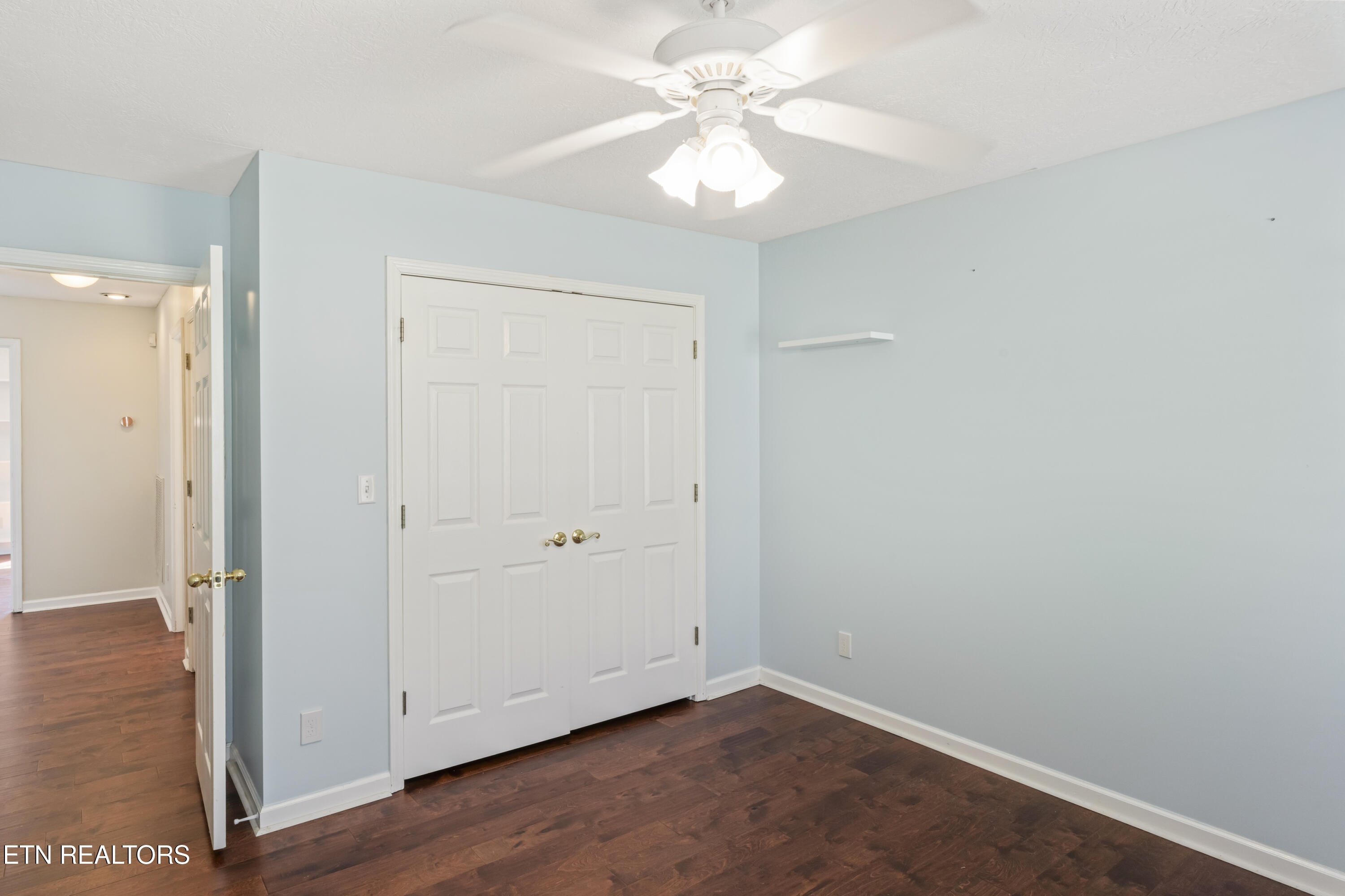 265 Bona Vista Lane Lenoir City TN 37771