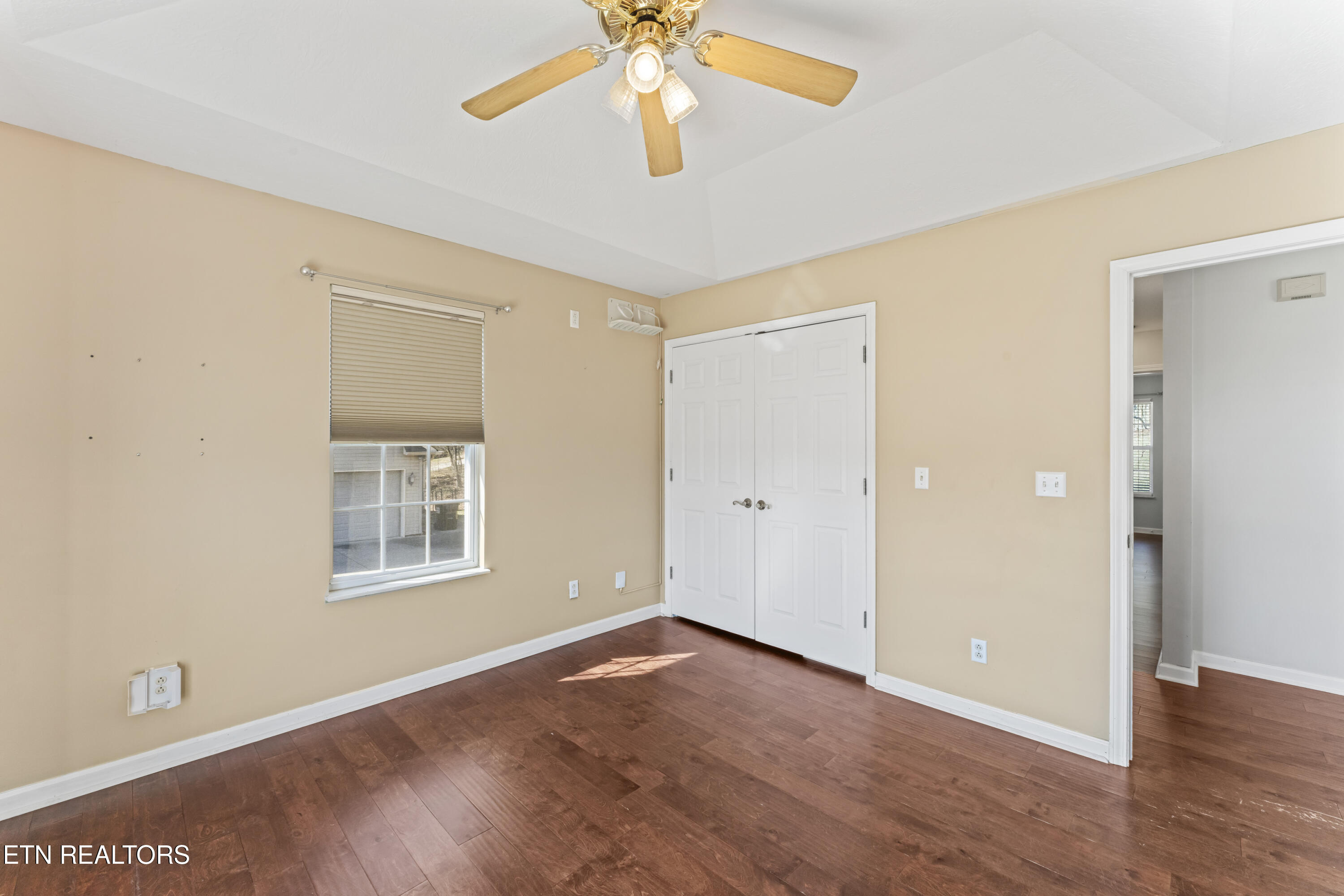 265 Bona Vista Lane Lenoir City TN 37771
