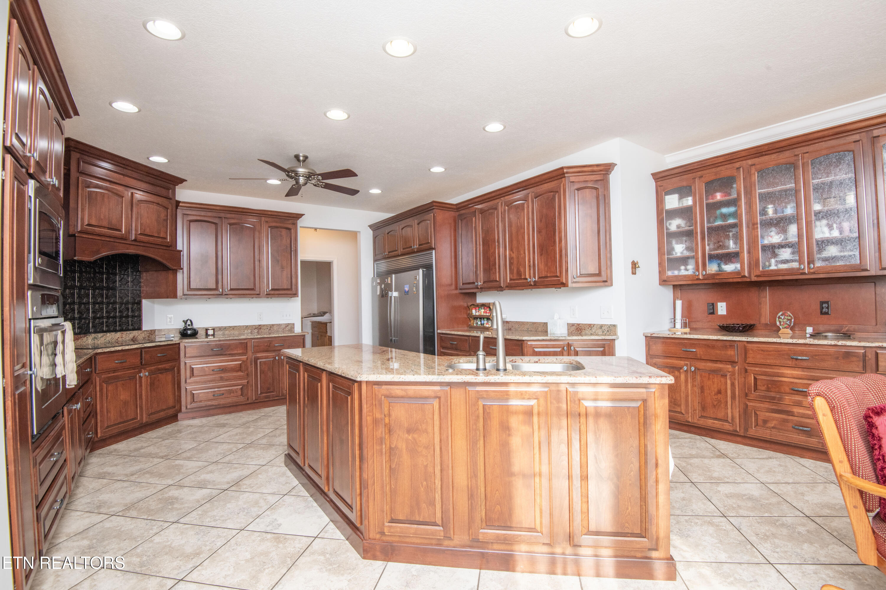 1435 Instrumental Avenue Sevierville TN 37876