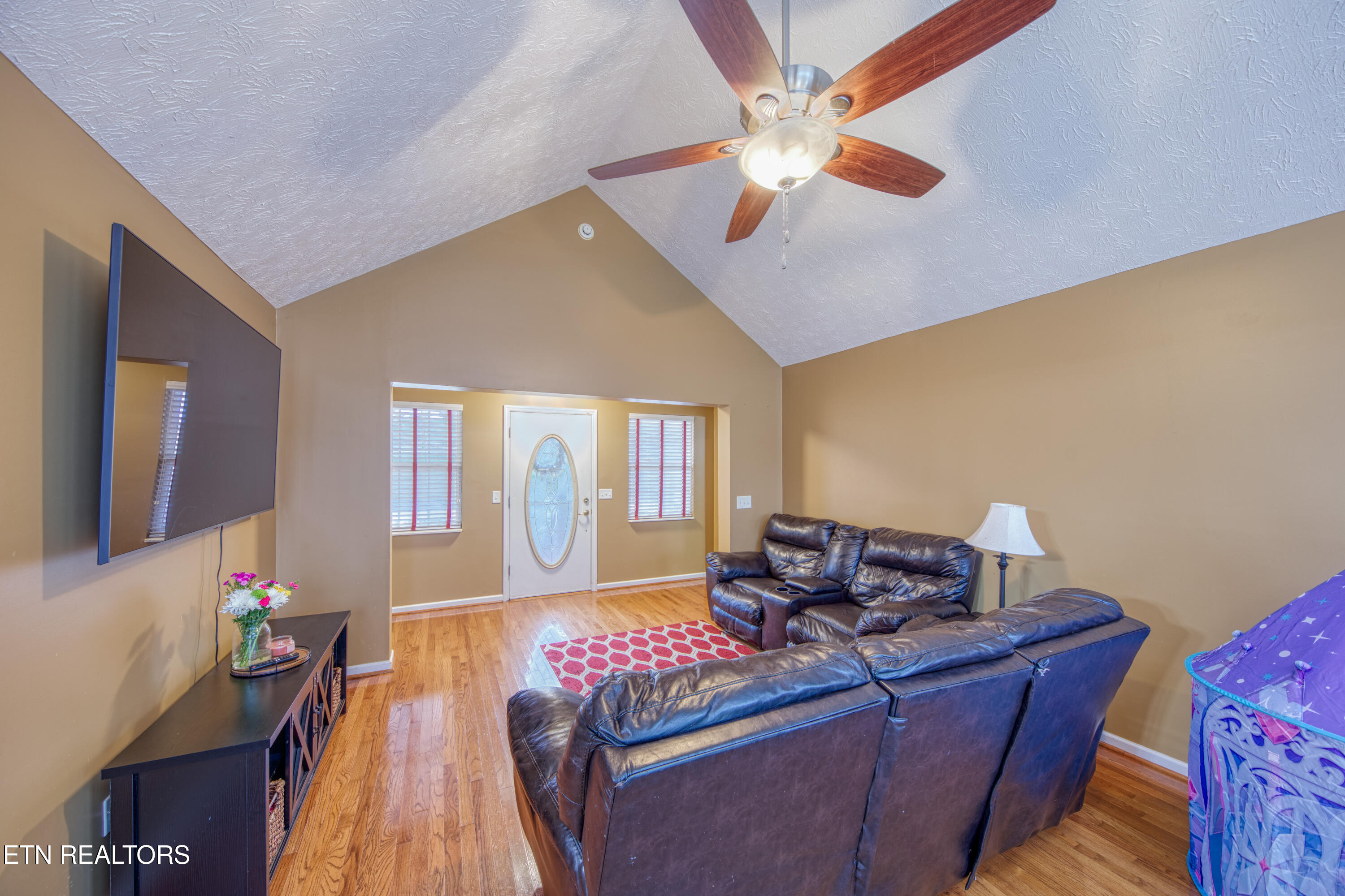 121 Uphill Drive Madisonville TN 37354