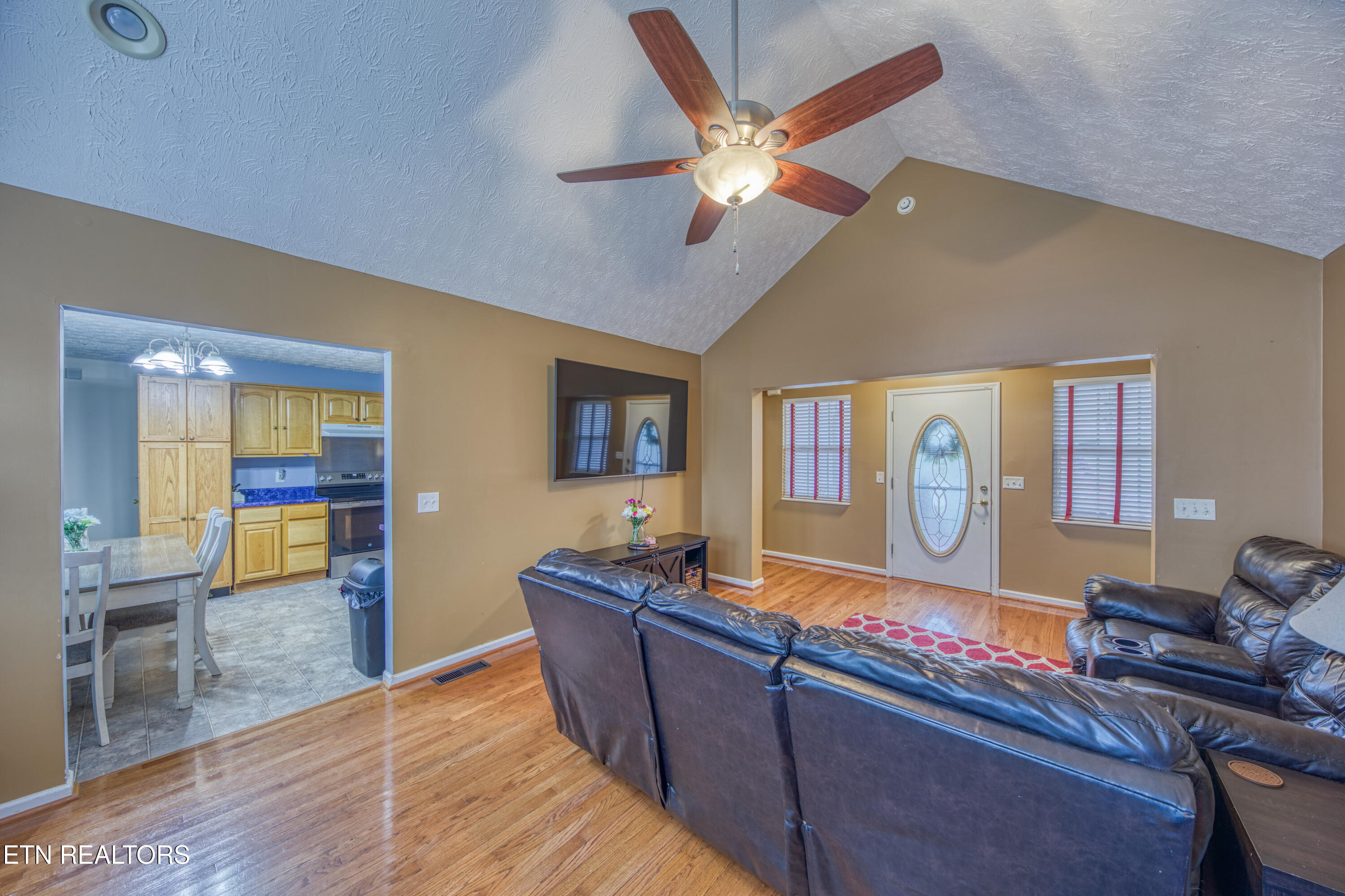 121 Uphill Drive Madisonville TN 37354