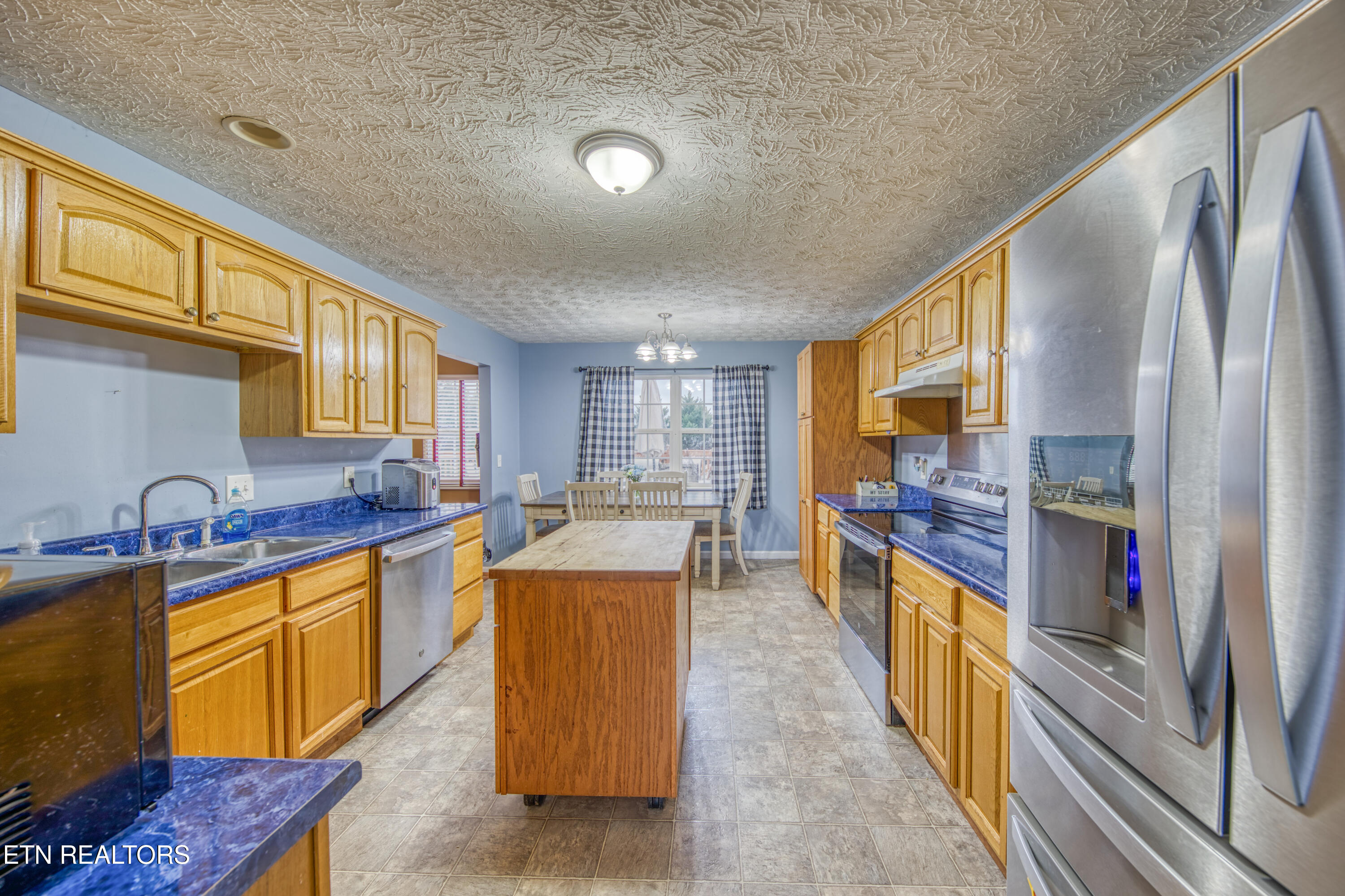 121 Uphill Drive Madisonville TN 37354