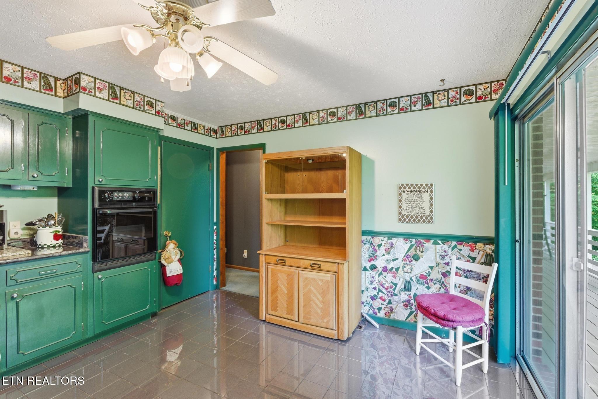 99 Hilltop Lane Byrdstown TN 38549