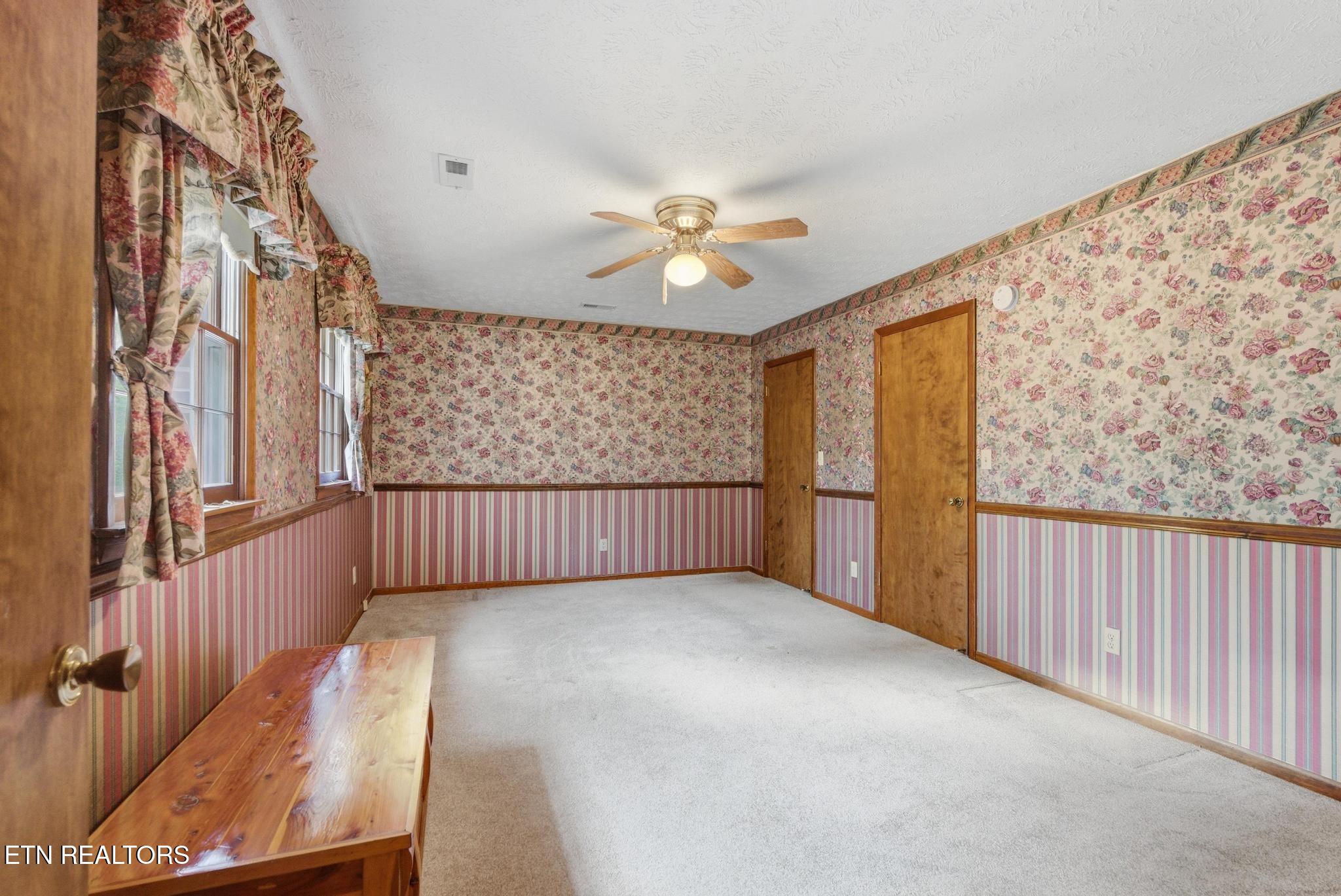 99 Hilltop Lane Byrdstown TN 38549