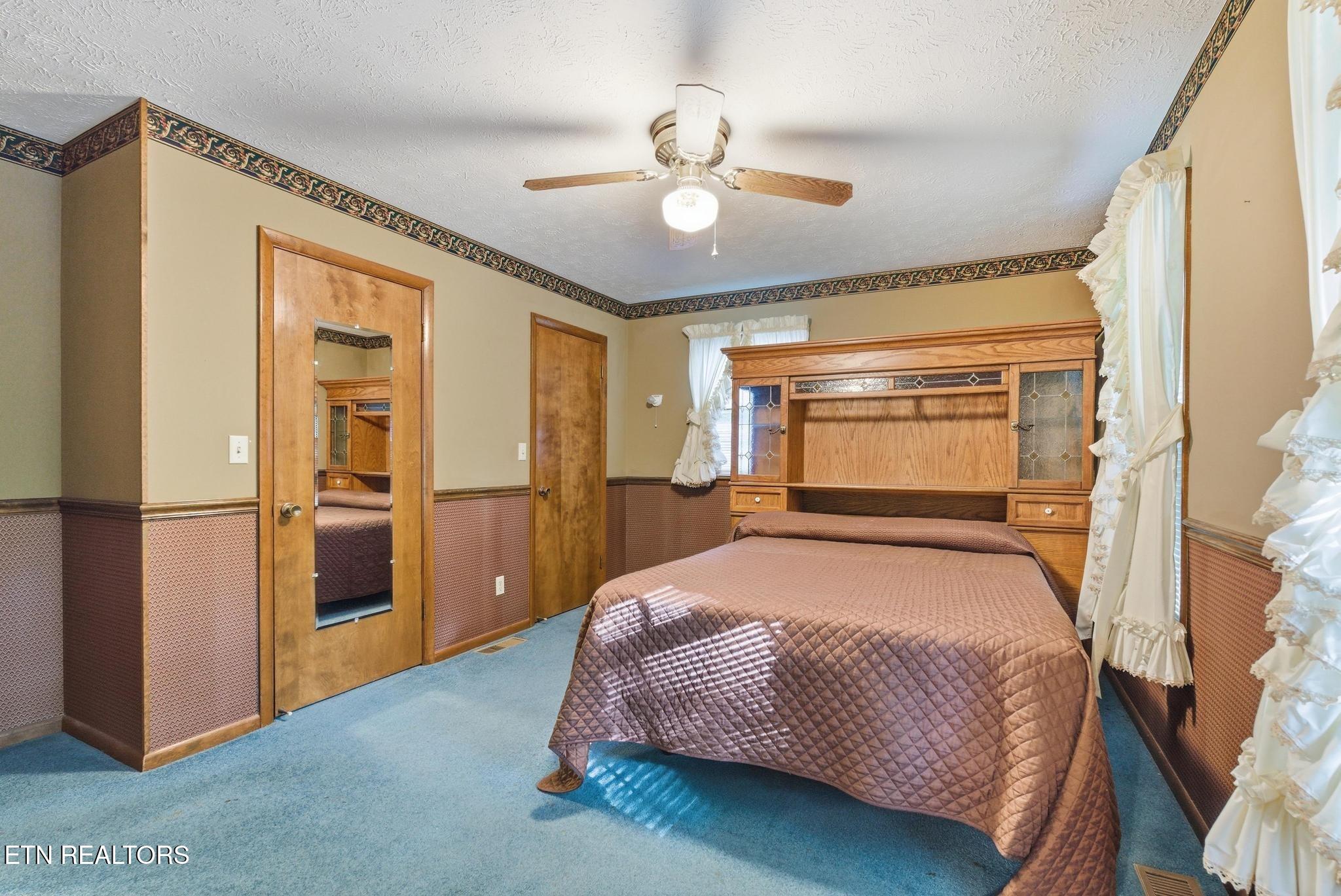 99 Hilltop Lane Byrdstown TN 38549