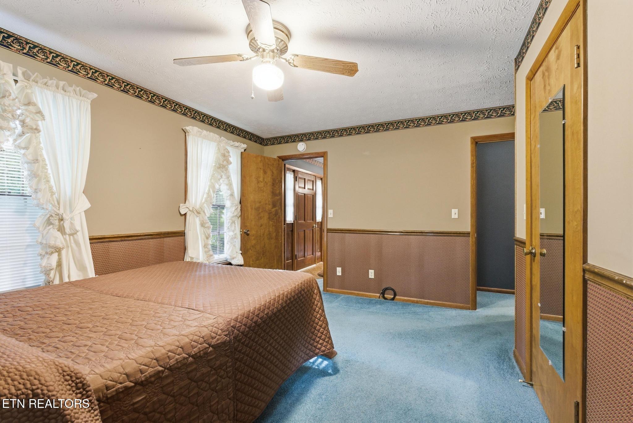 99 Hilltop Lane Byrdstown TN 38549