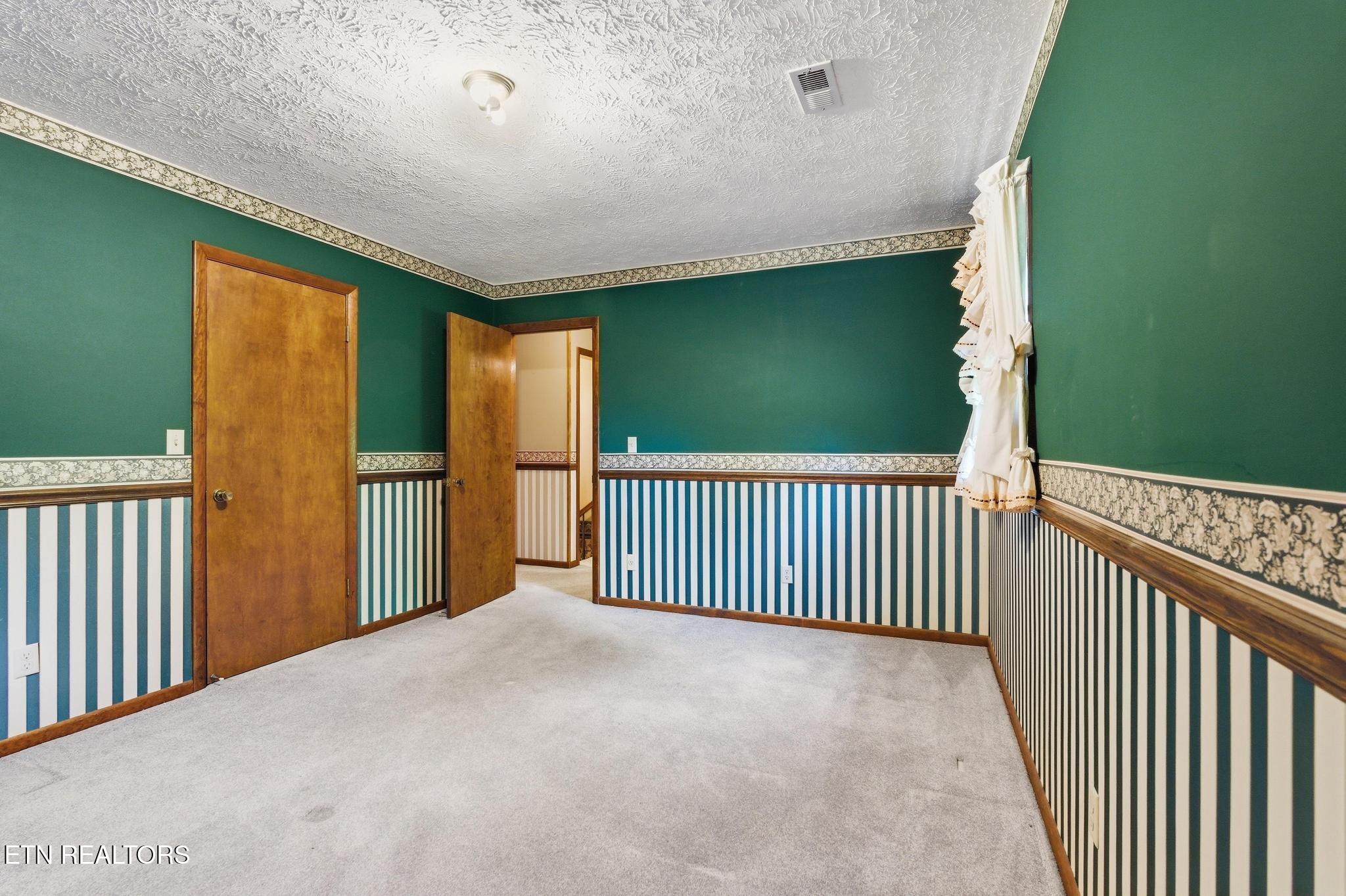99 Hilltop Lane Byrdstown TN 38549