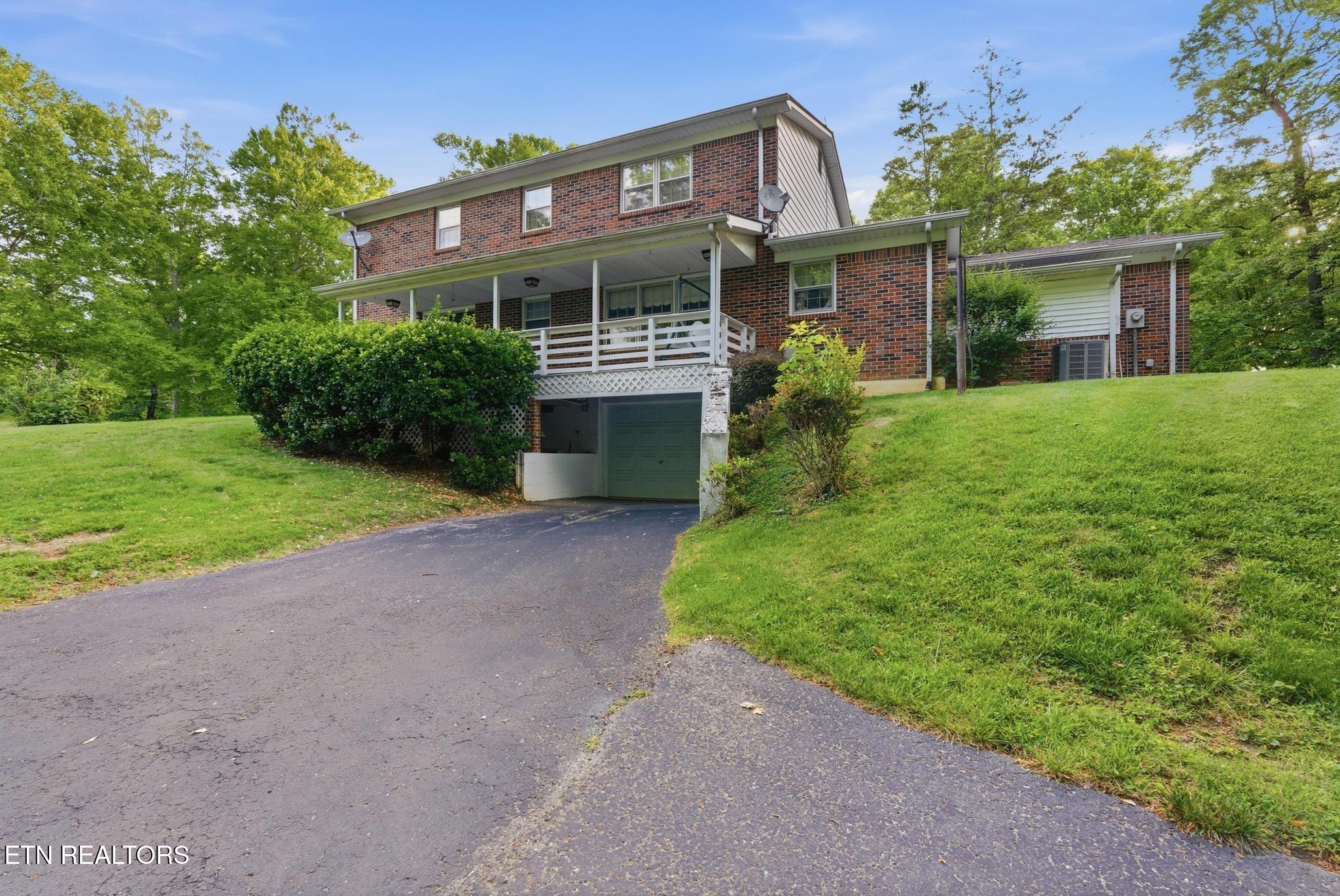 99 Hilltop Lane Byrdstown TN 38549