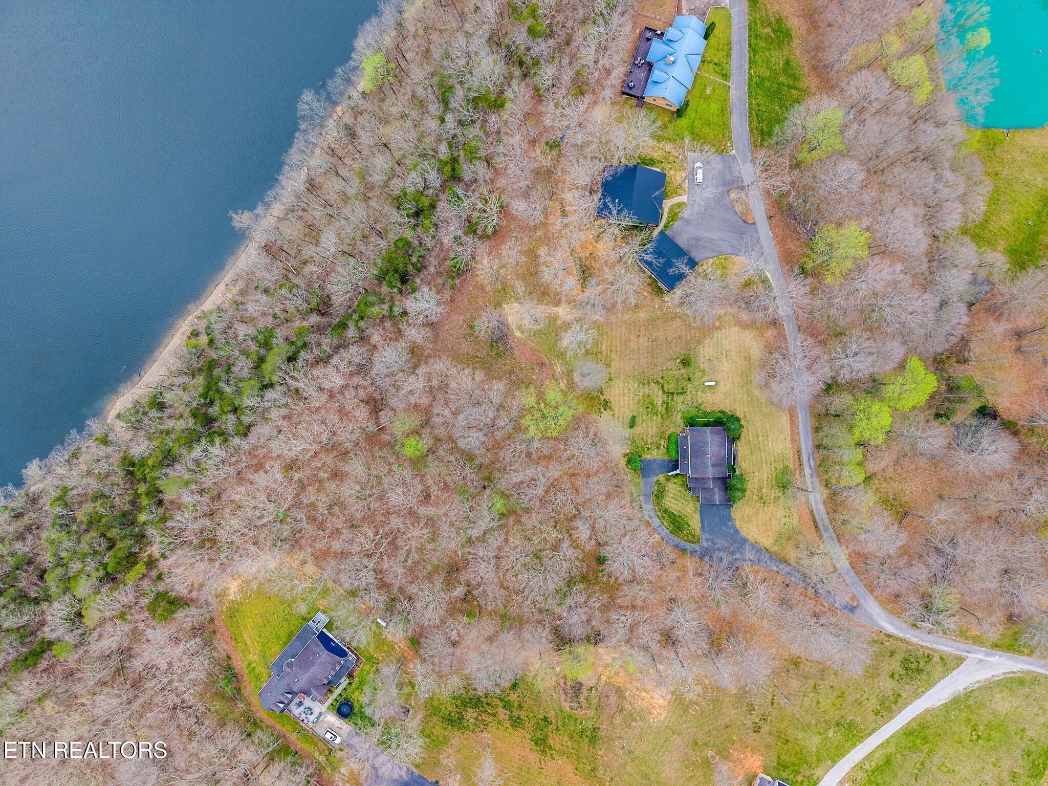 99 Hilltop Lane Byrdstown TN 38549