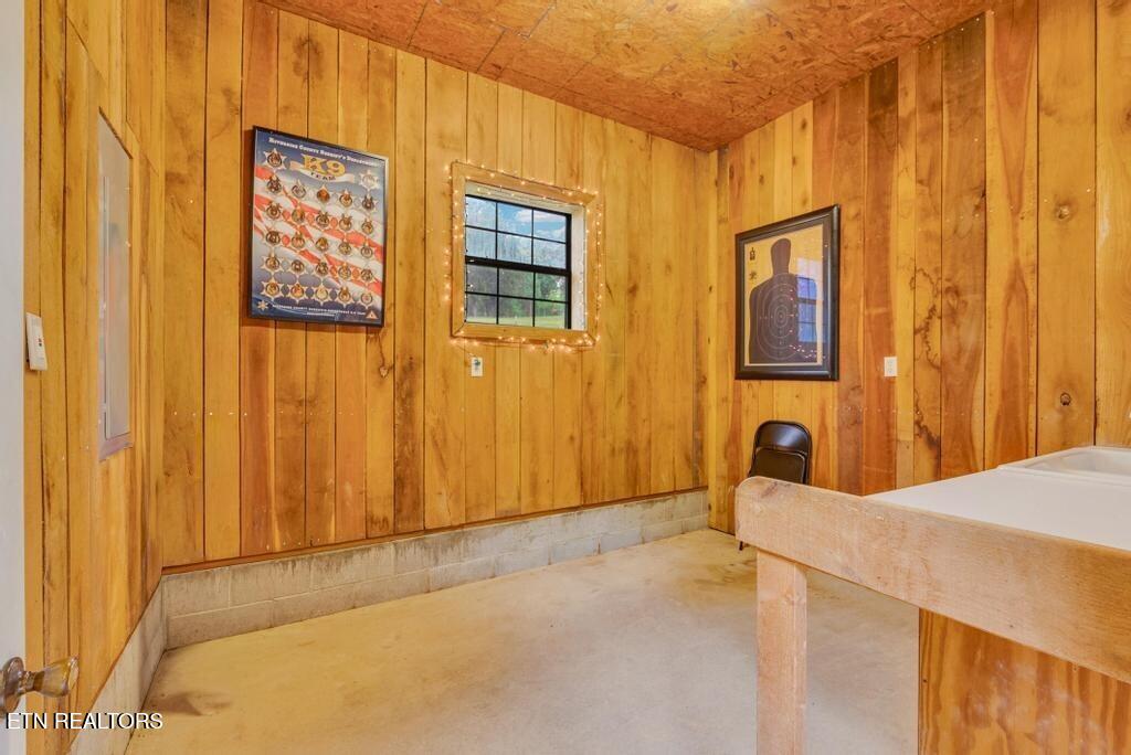 2193 Tollisontown Road Sparta TN 38583
