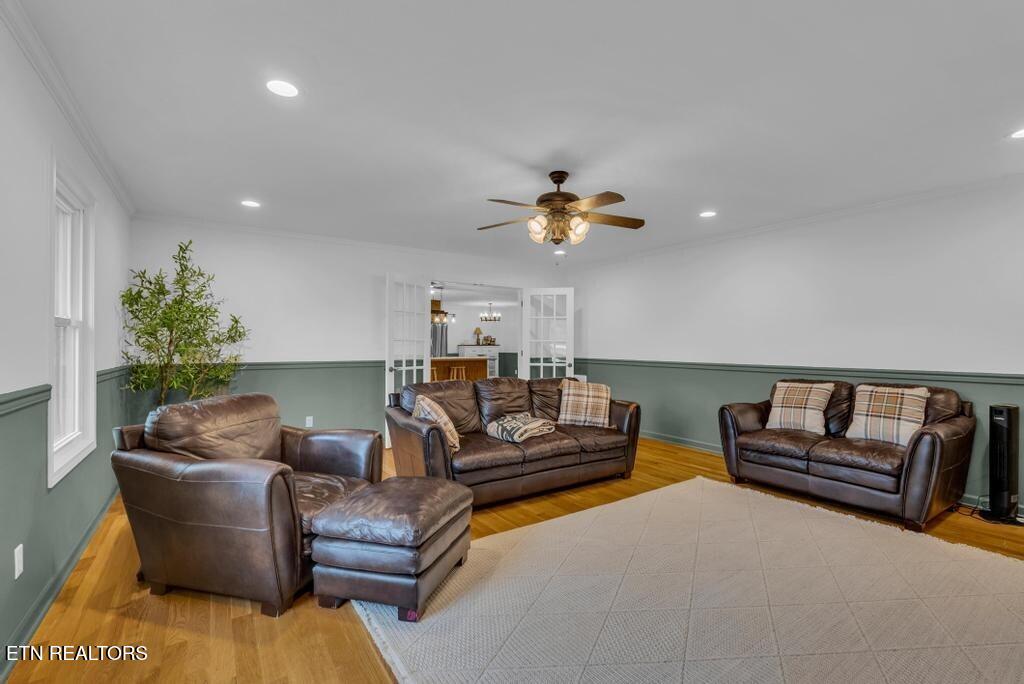2193 Tollisontown Road Sparta TN 38583