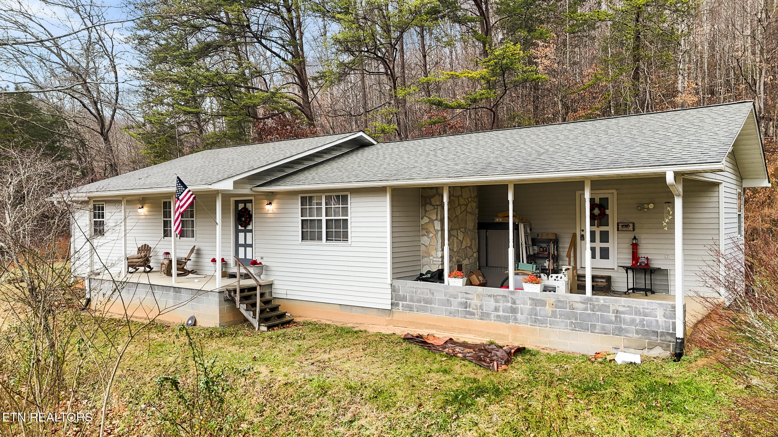 370 Vannoy Road Tazewell TN 37879