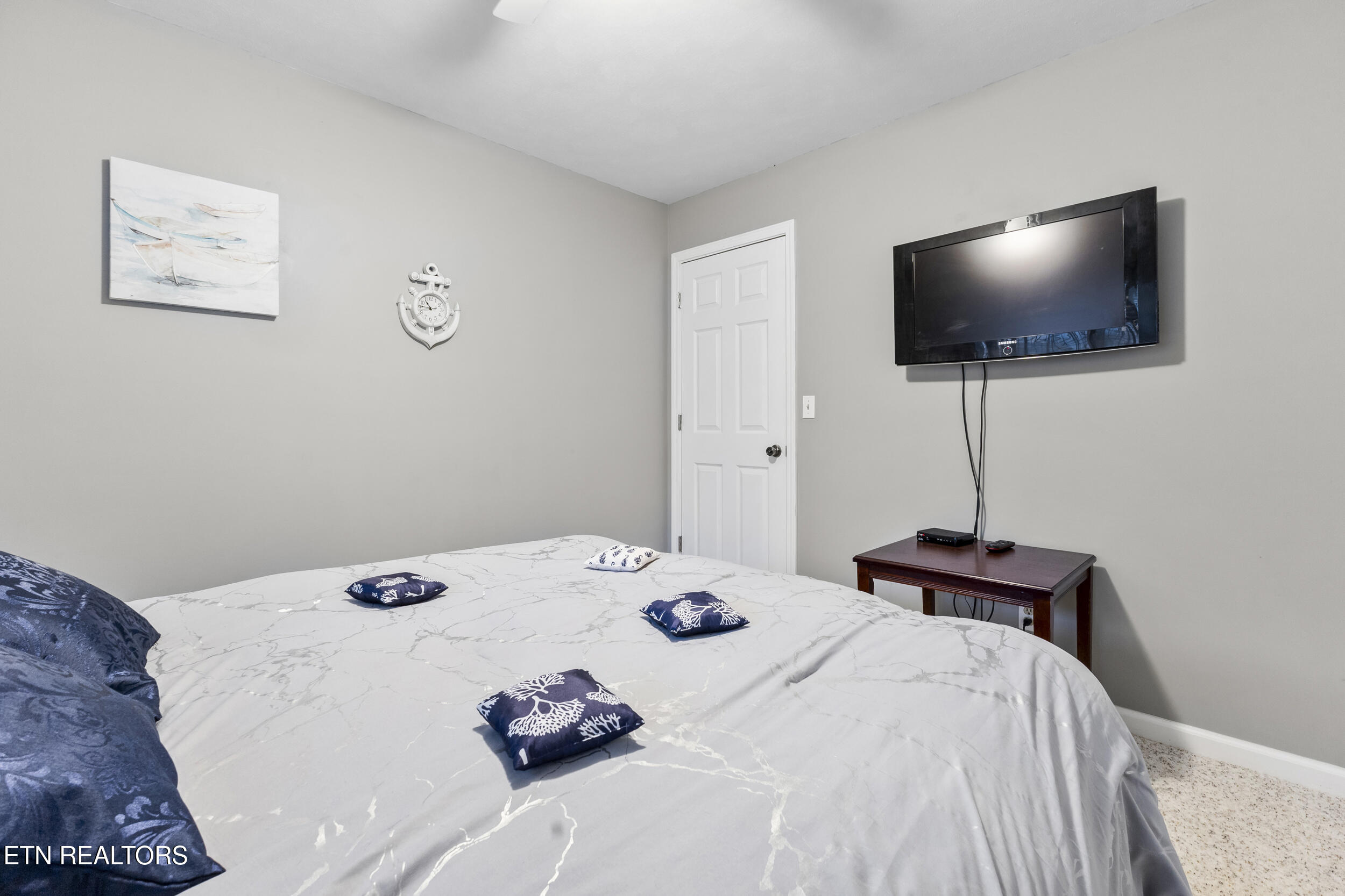 370 Vannoy Road Tazewell TN 37879