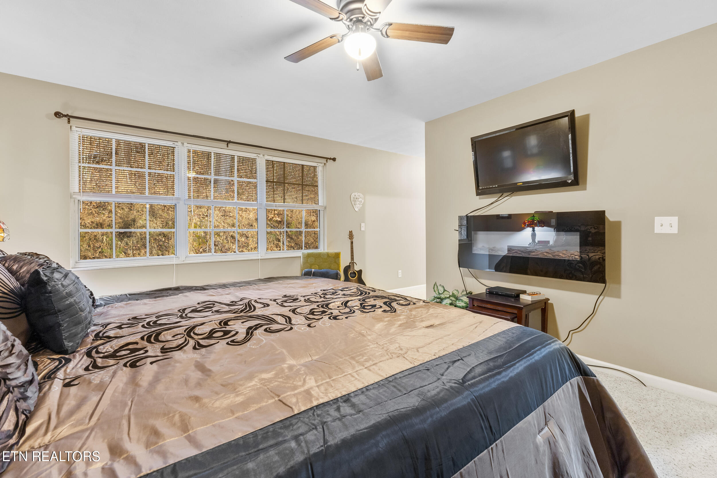370 Vannoy Road Tazewell TN 37879