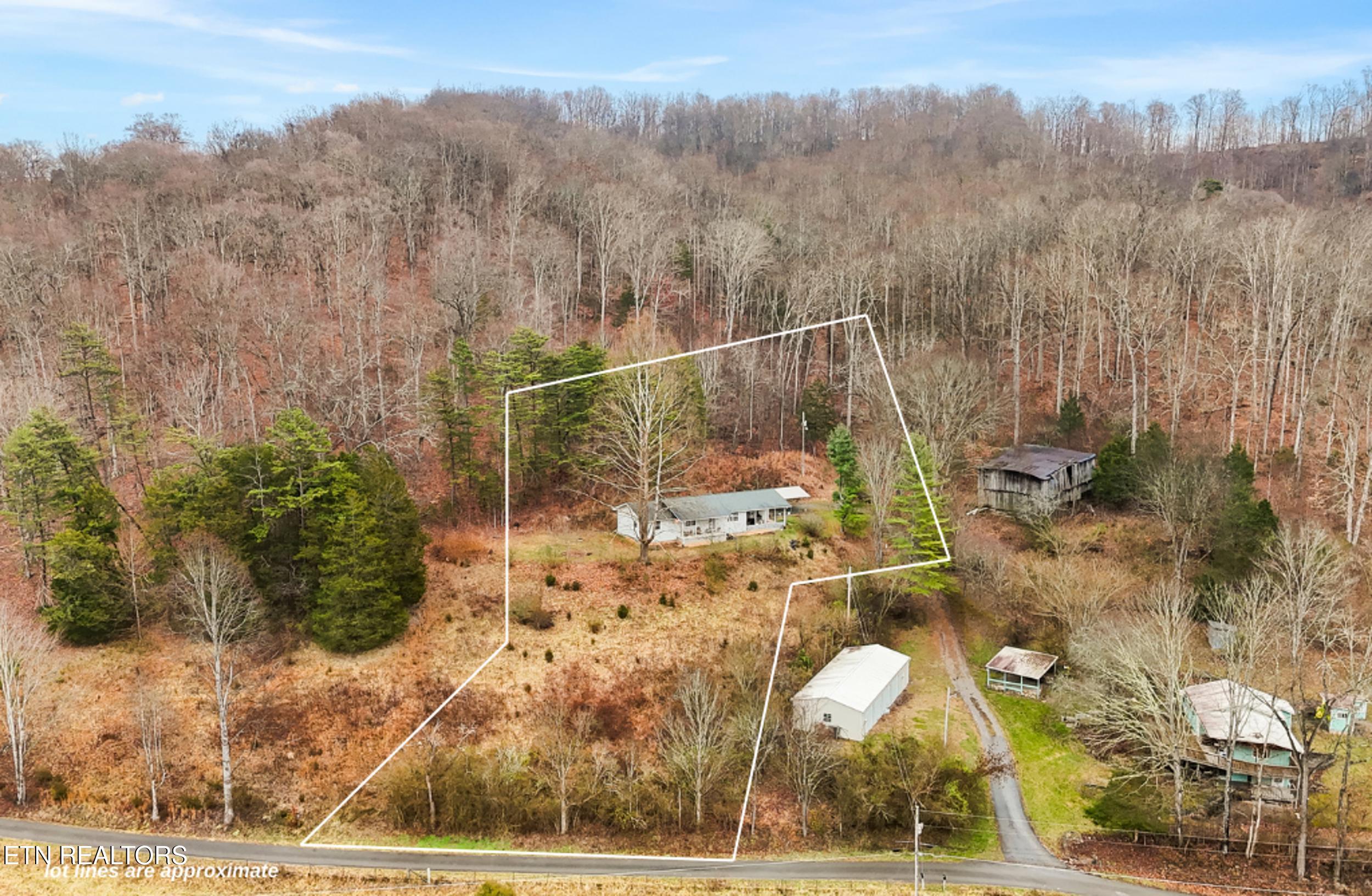 370 Vannoy Road Tazewell TN 37879