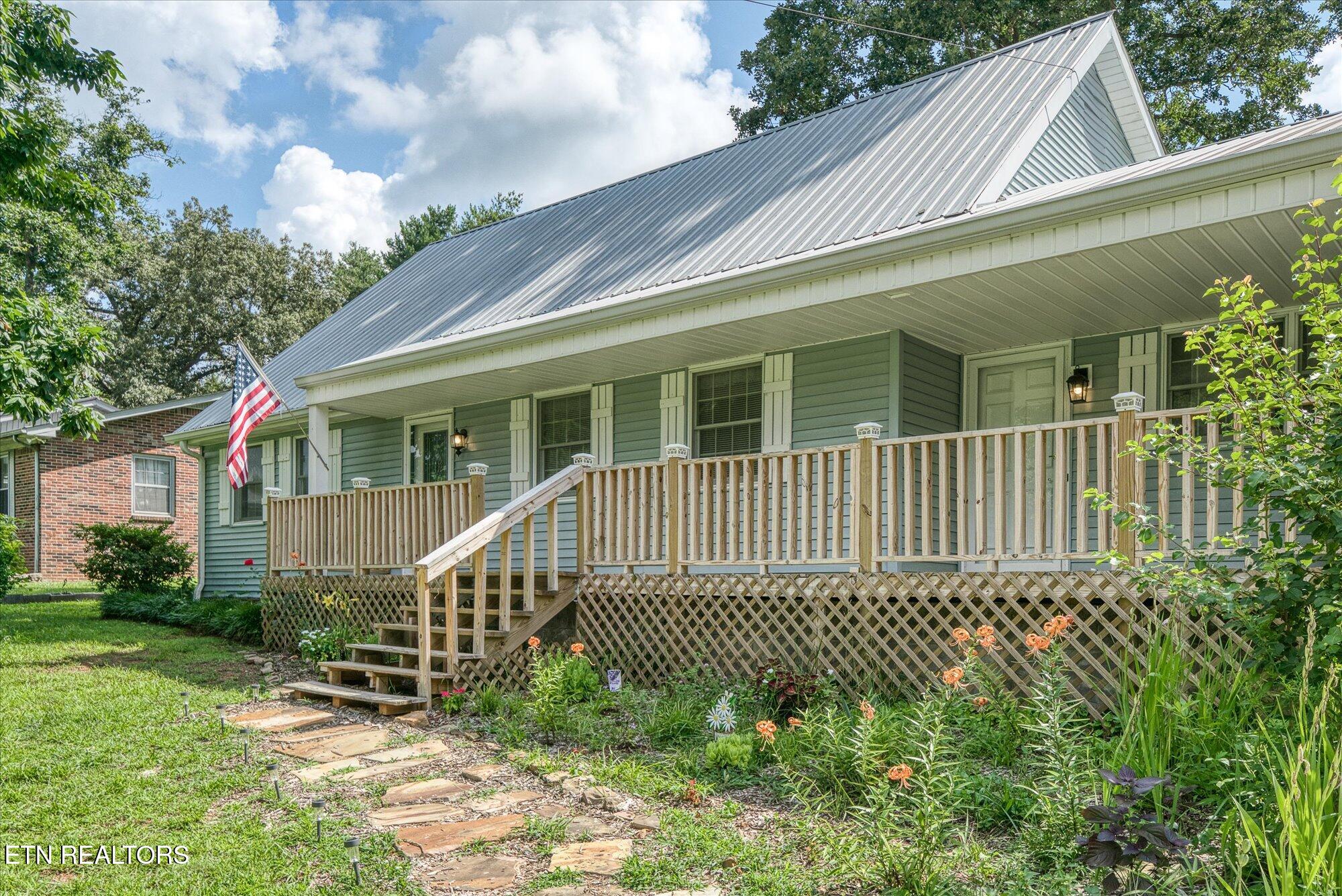 221 Magnolia Road Sparta TN 38583
