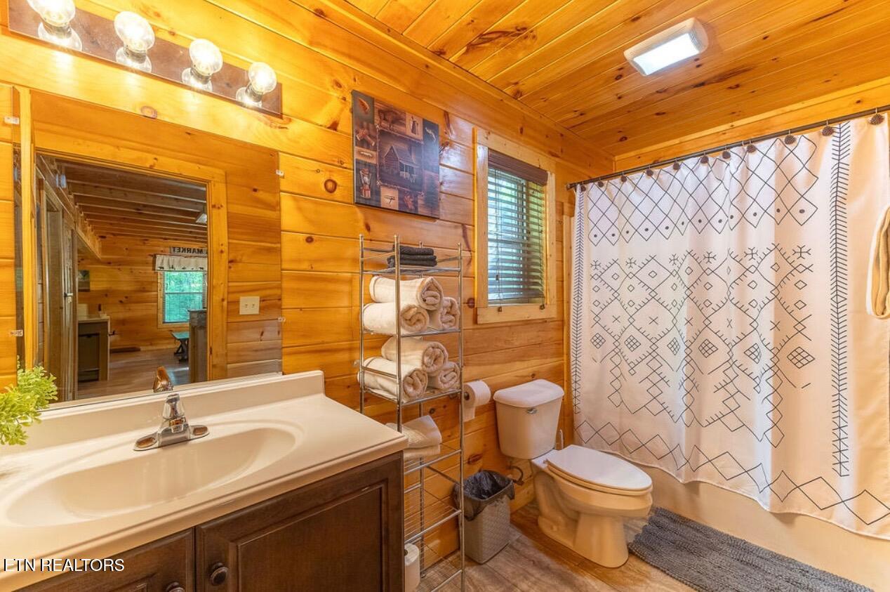 109 Laurel Way Gatlinburg TN 37738