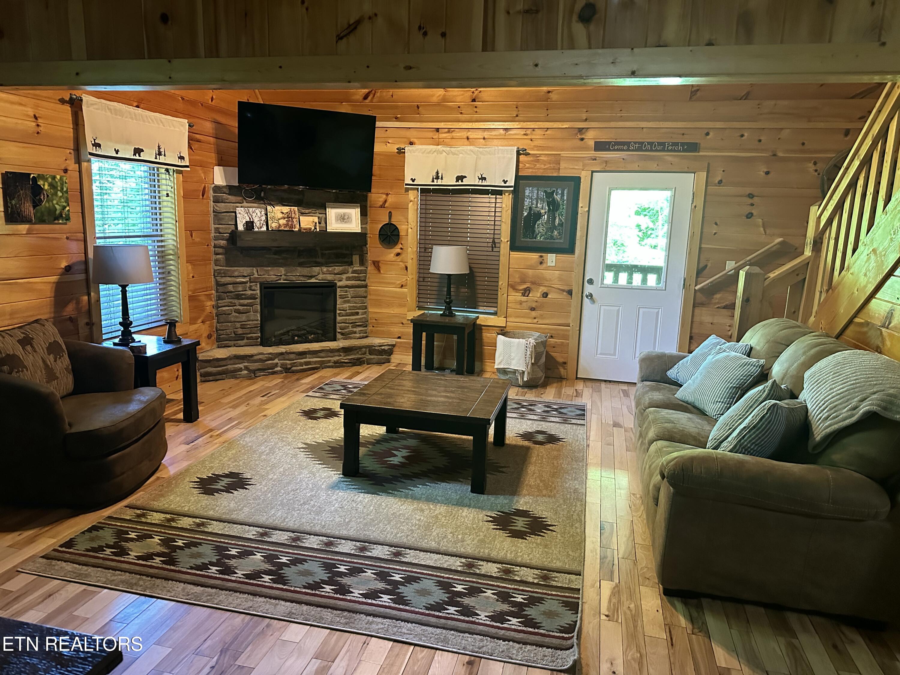 109 Laurel Way Gatlinburg TN 37738