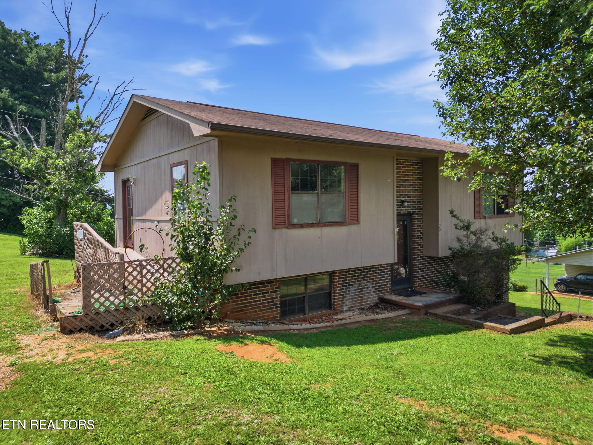 291 Overhill Drive Sweetwater TN 37874