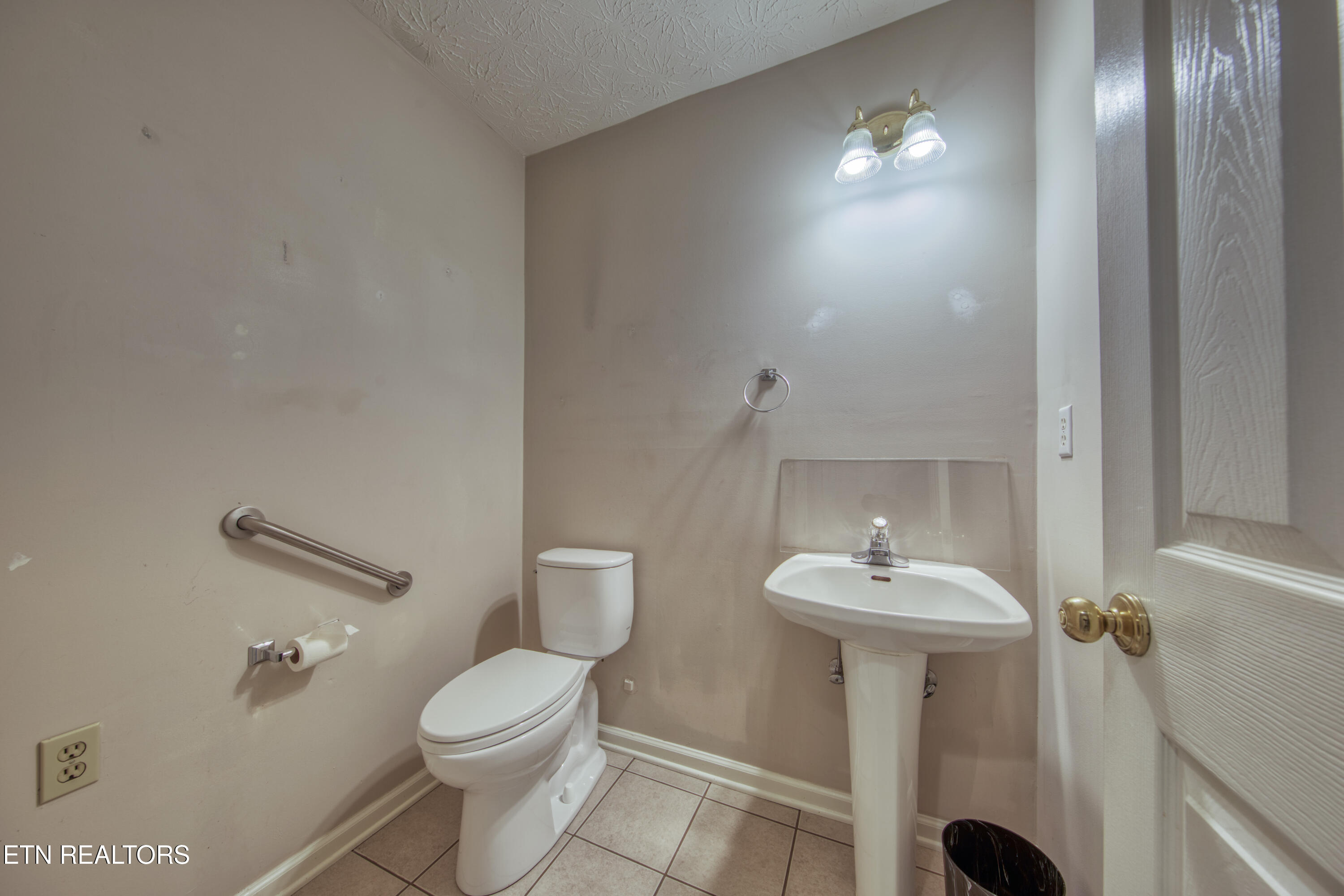 2024 Wayside Road Knoxville TN 37931