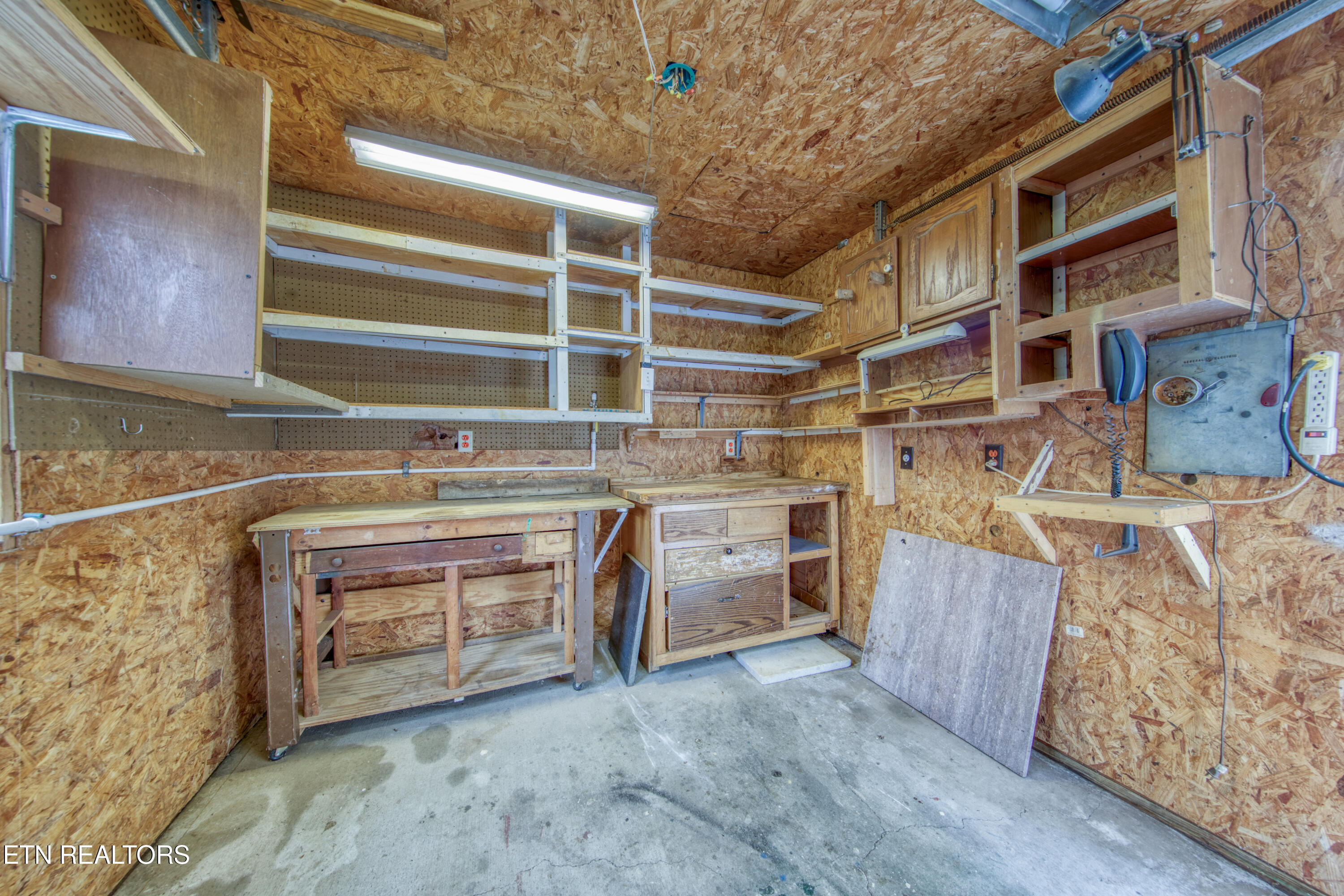 2024 Wayside Road Knoxville TN 37931