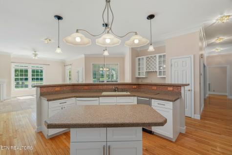 680 Oak Chase Boulevard Lenoir City TN 37772