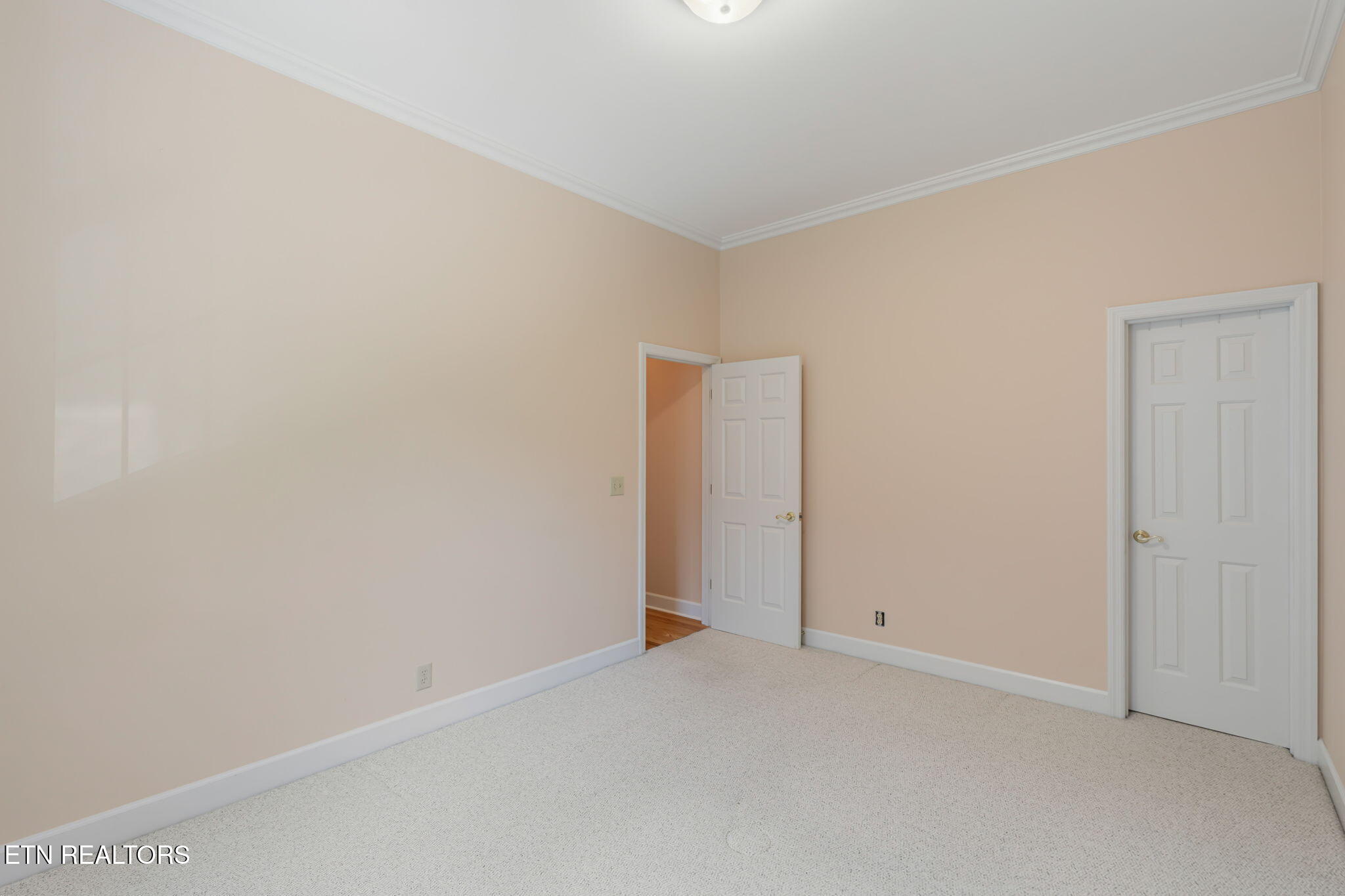 680 Oak Chase Boulevard Lenoir City TN 37772