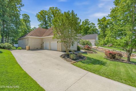 680 Oak Chase Boulevard Lenoir City TN 37772