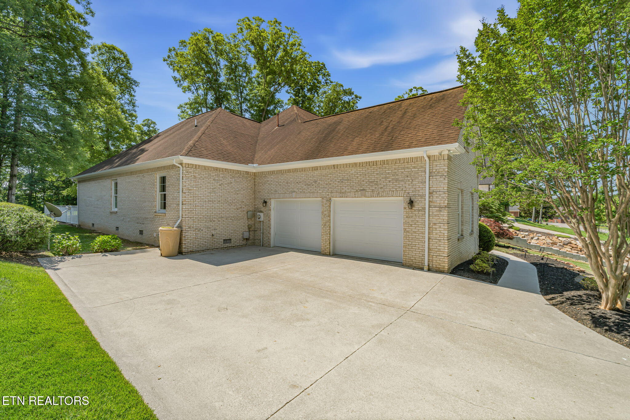 680 Oak Chase Boulevard Lenoir City TN 37772
