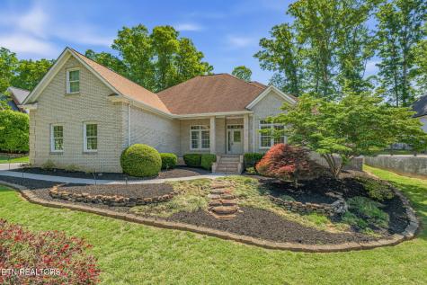 680 Oak Chase Boulevard Lenoir City TN 37772