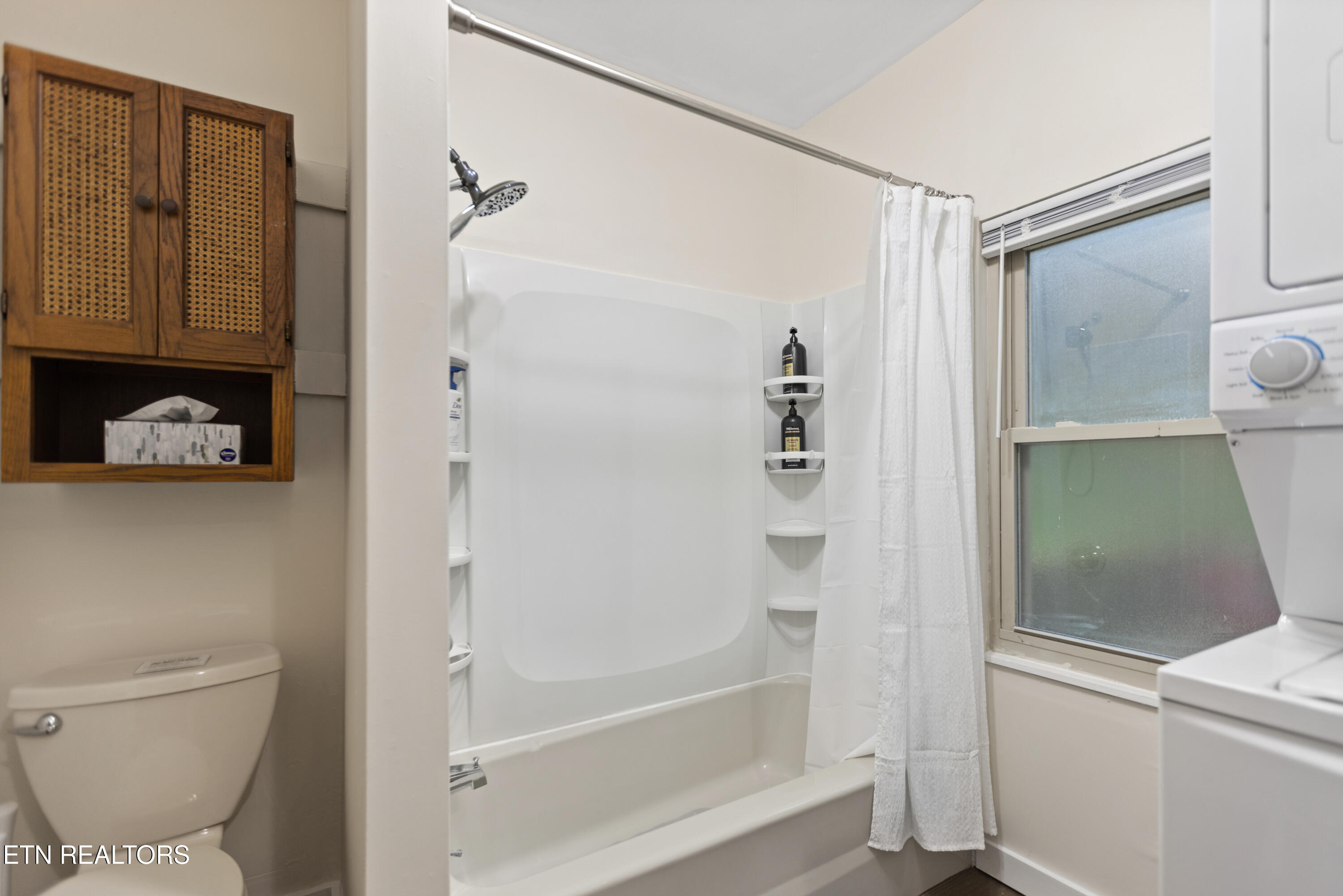 175 Johnson Lane Rocky Top TN 37769