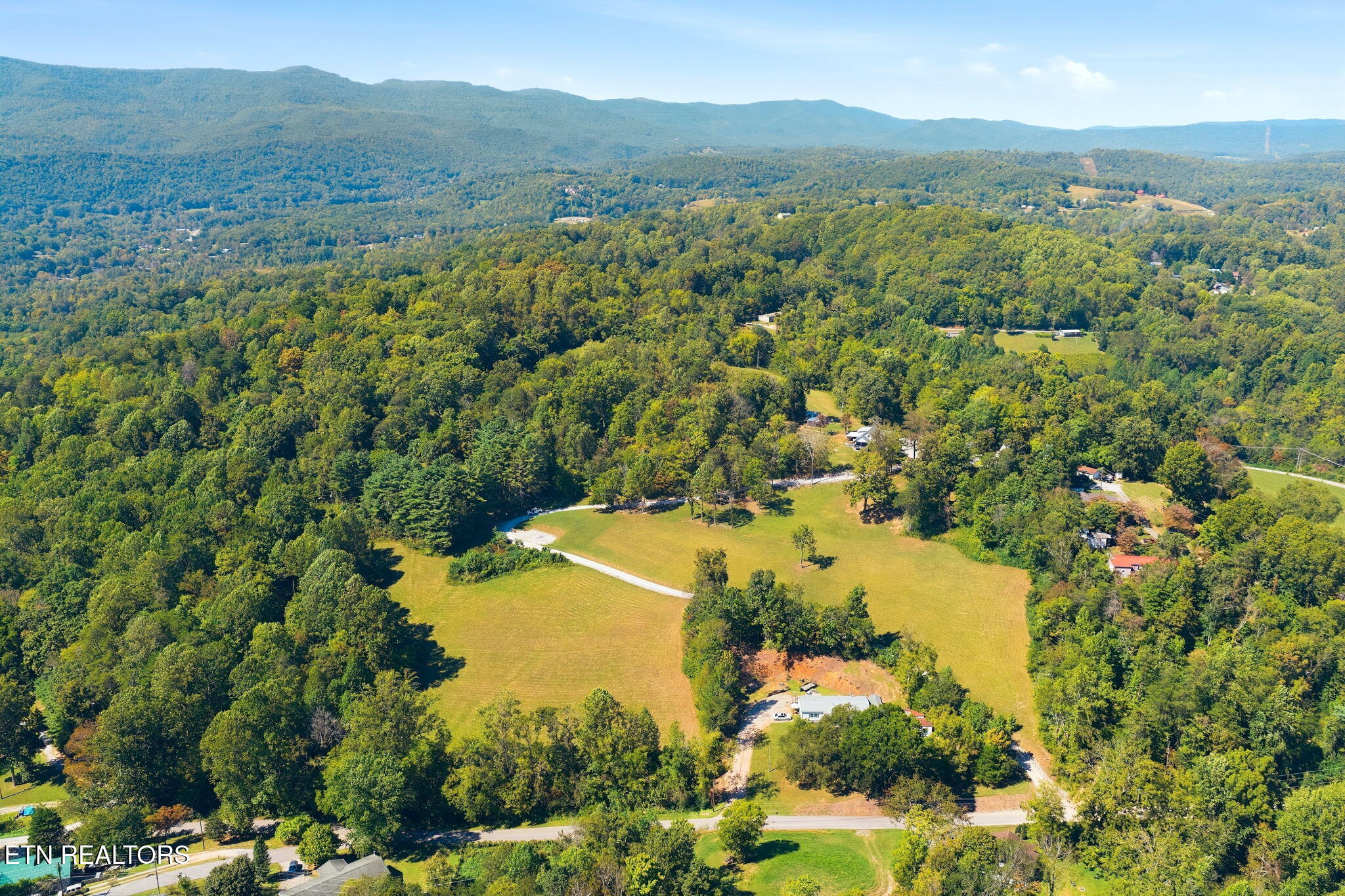 175 Johnson Lane Rocky Top TN 37769