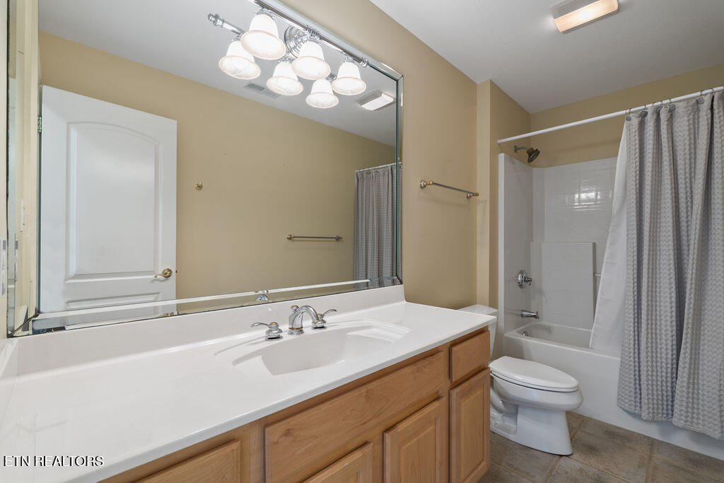 307 Washita Lane Loudon TN 37774