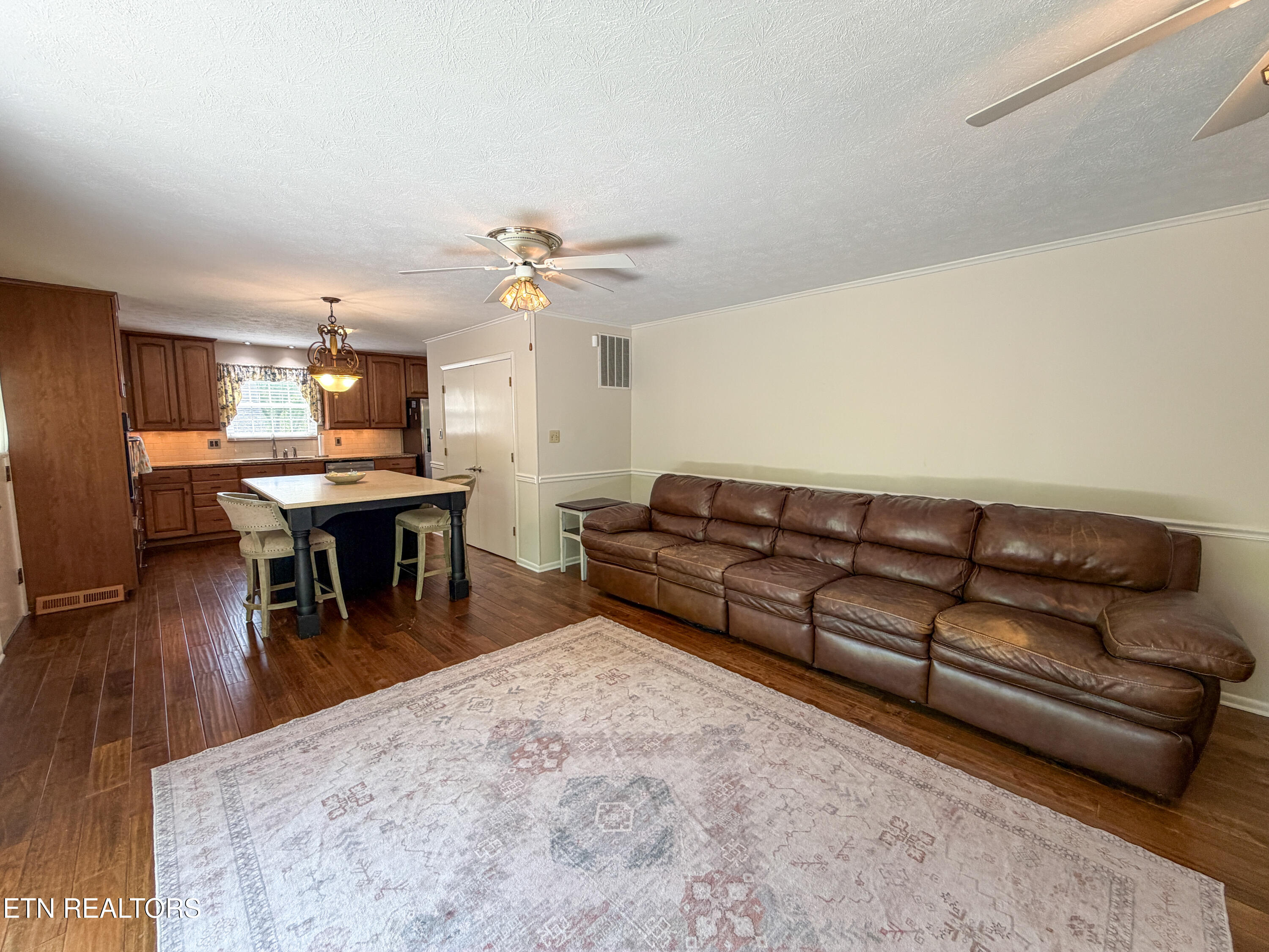 608 E Grinnell Circle Knoxville TN 37924