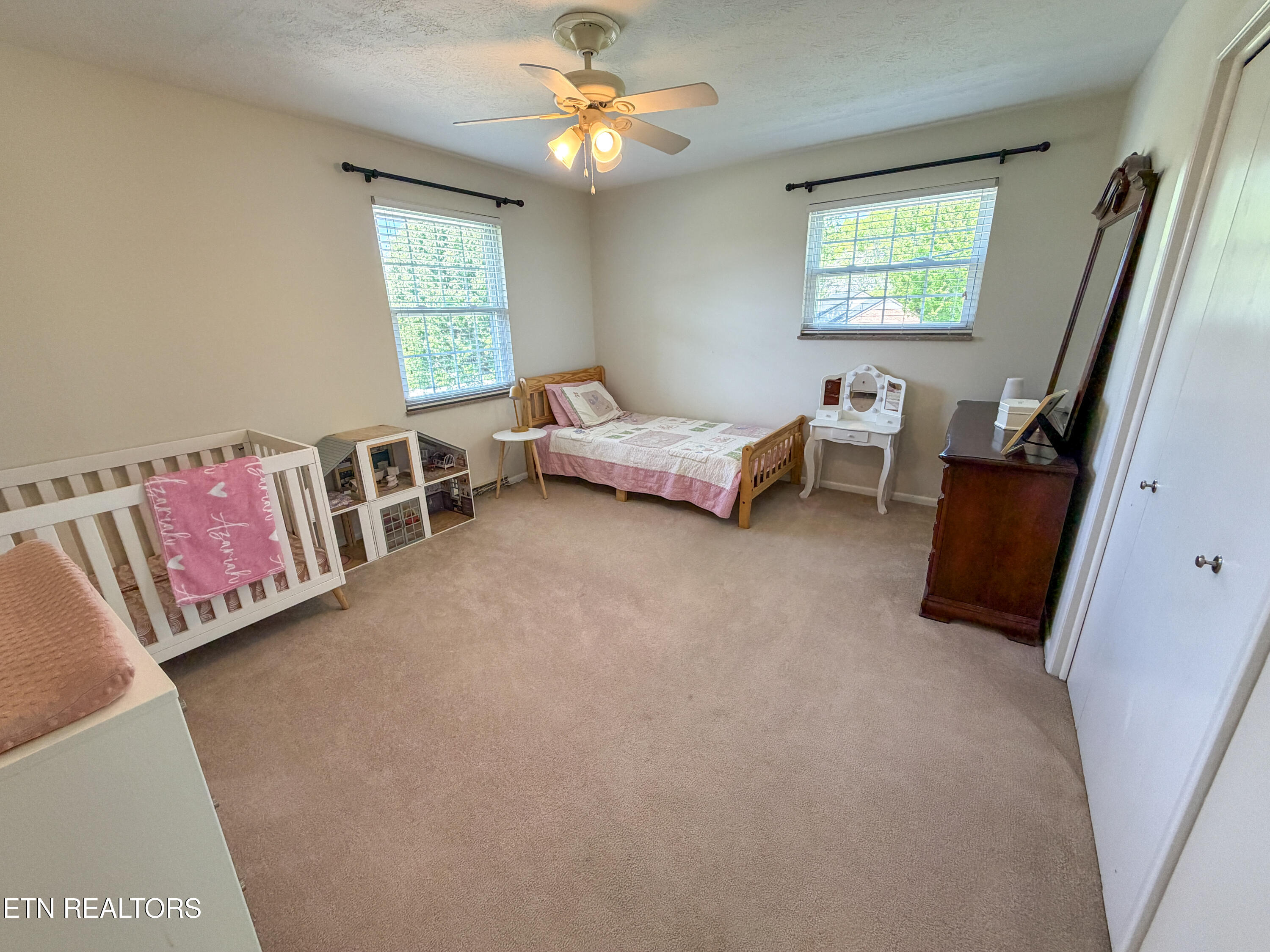 608 E Grinnell Circle Knoxville TN 37924