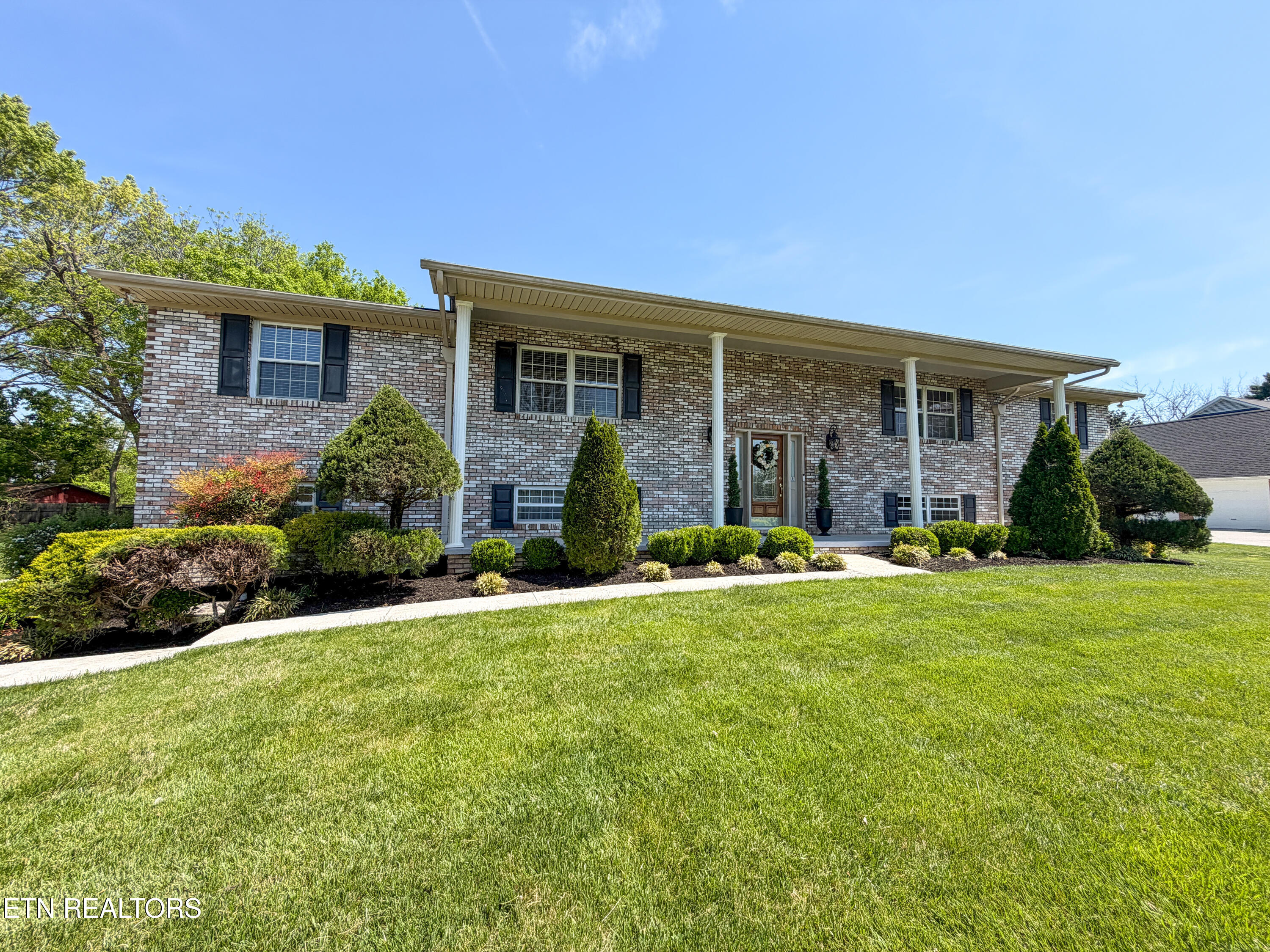 608 E Grinnell Circle Knoxville TN 37924