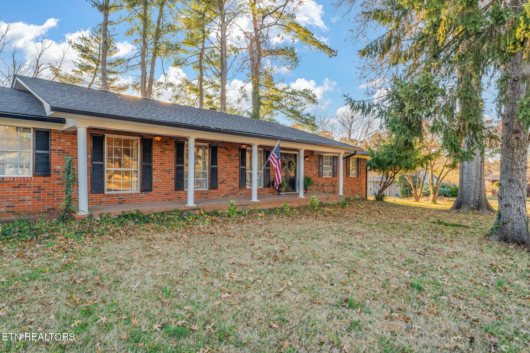 8808 Regent Lane Knoxville TN 37923