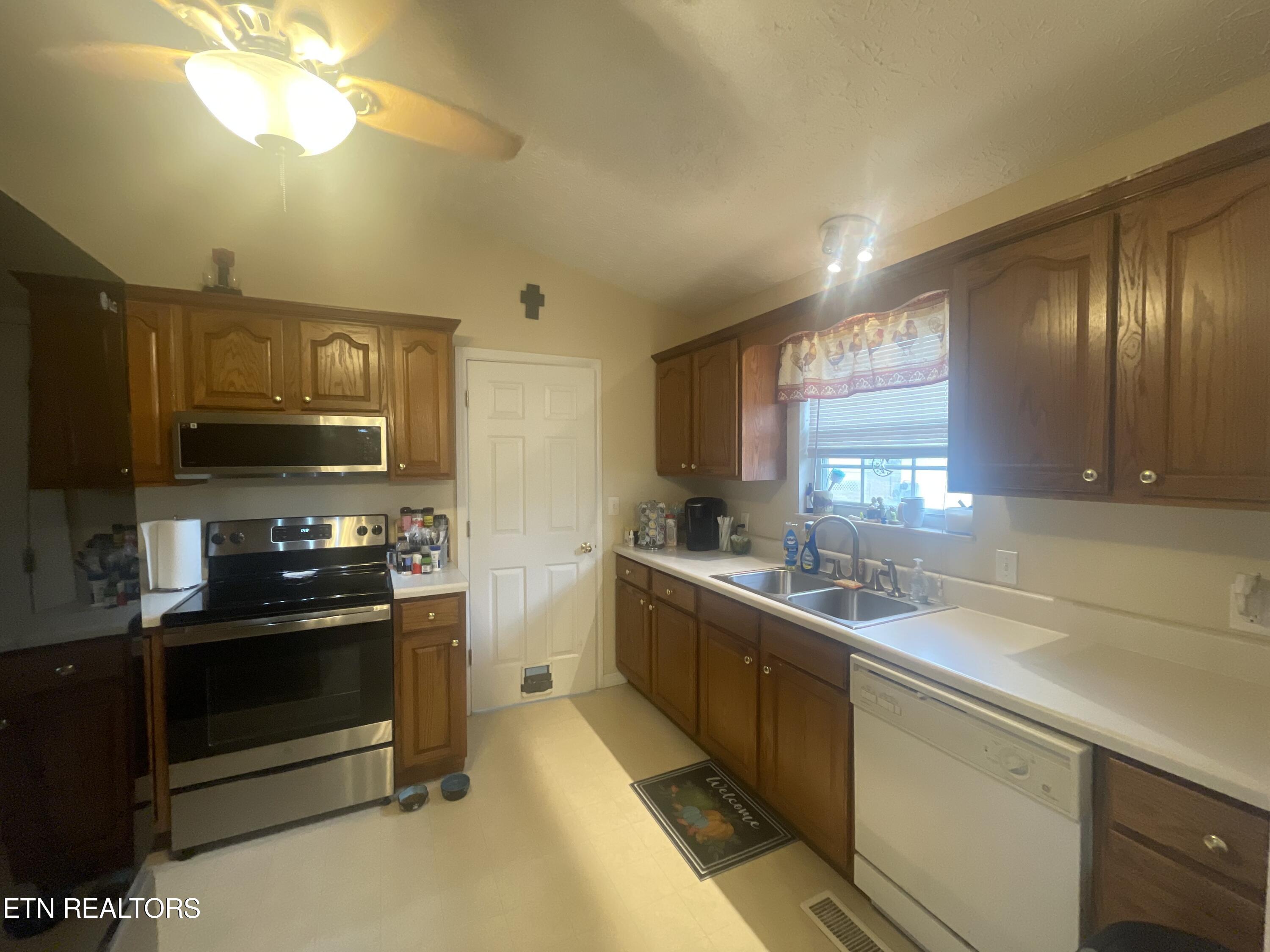616 Emerald Avenue Seymour TN 37865