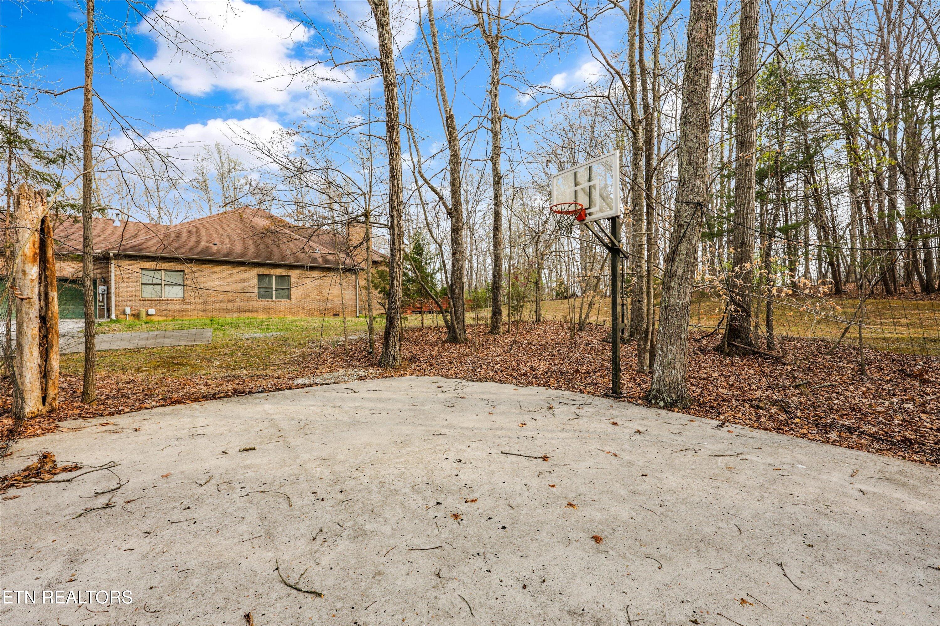 111 Stone Ridge Drive Andersonville TN 37705